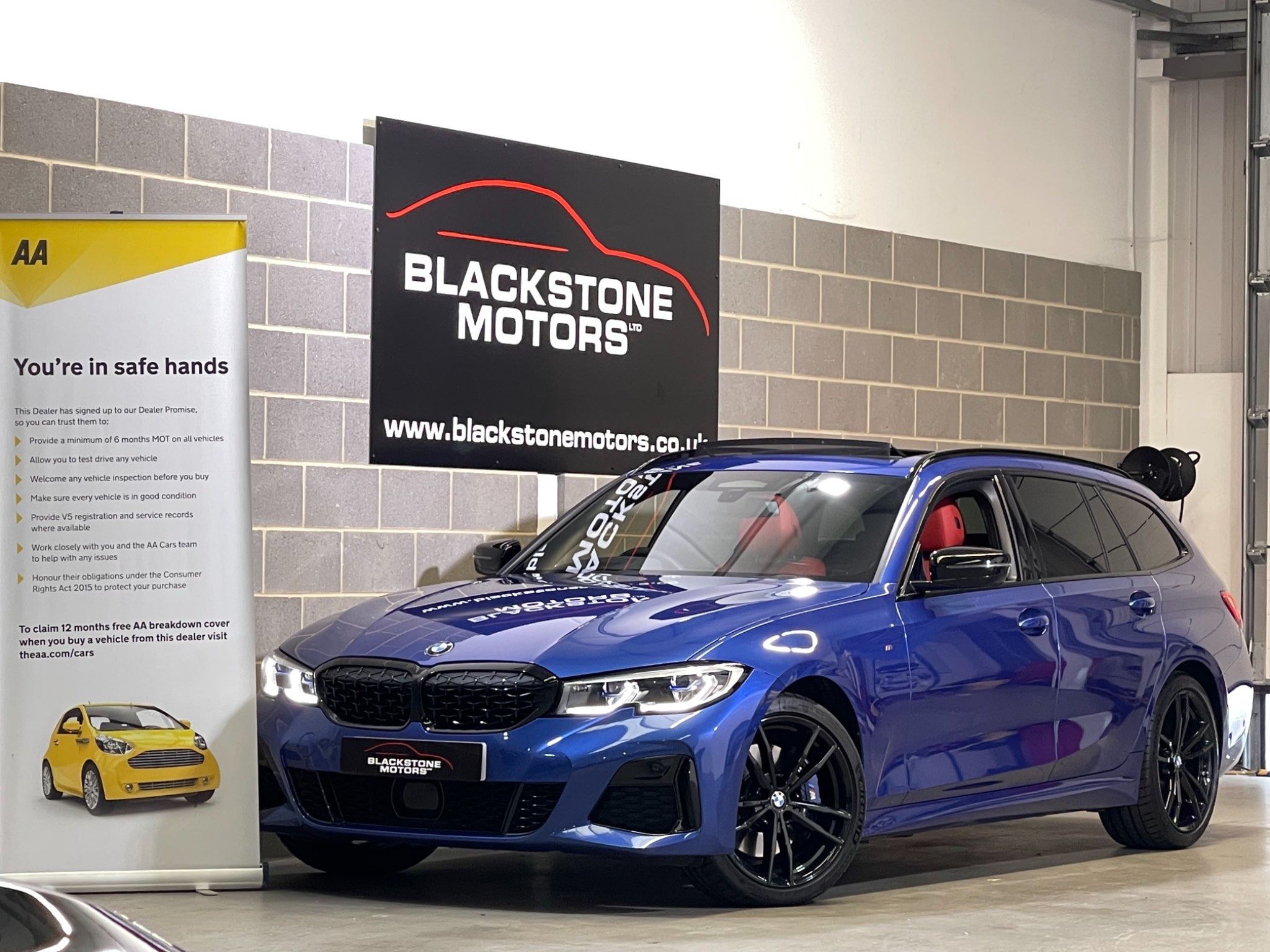 BMW M3 M340I XDRIVE 5-Door 2020