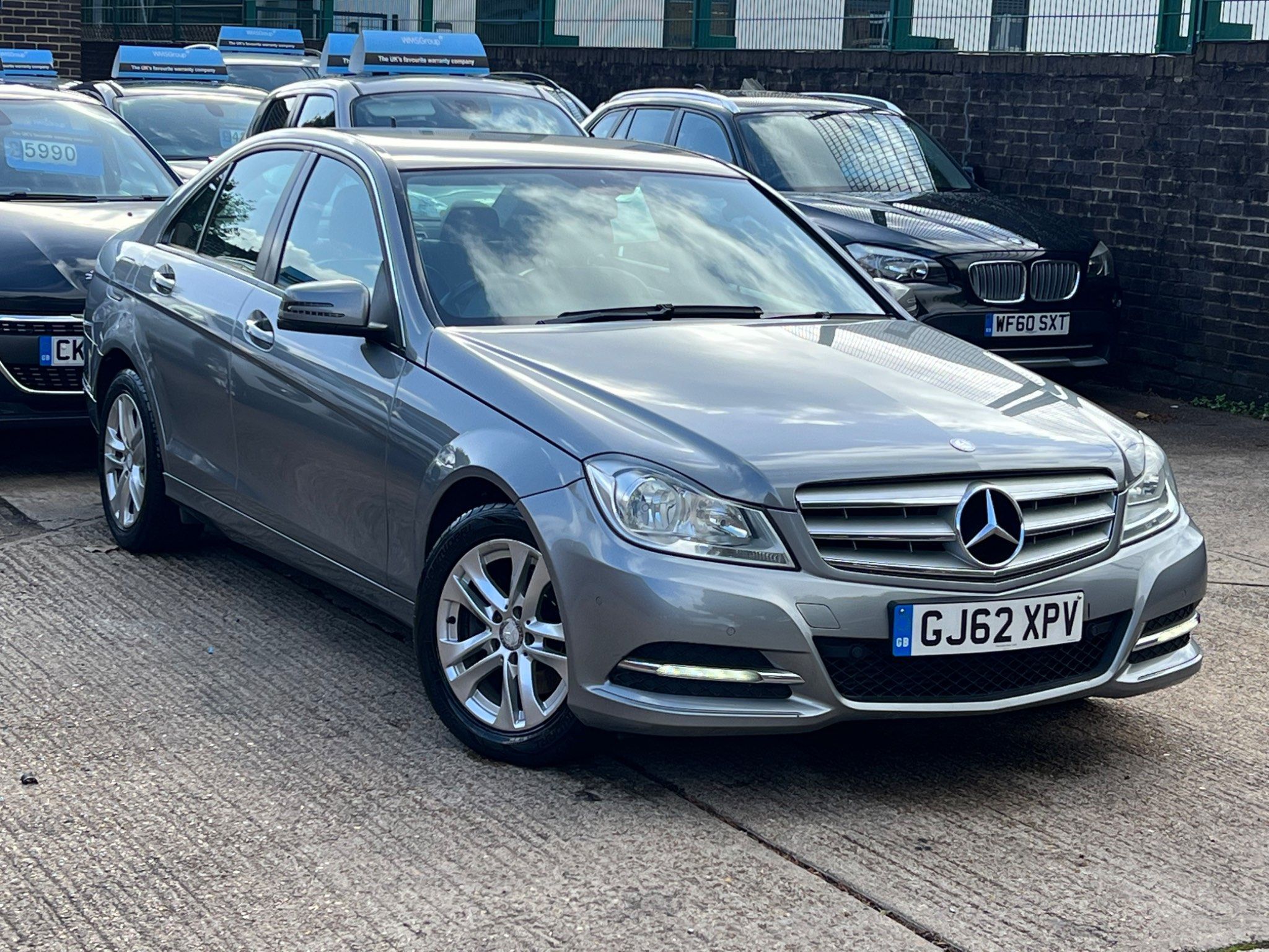 Mercedes-Benz C Class C220 CDI BLUEEFFICIENCY EXECUTIVE SE 4-Door 2012