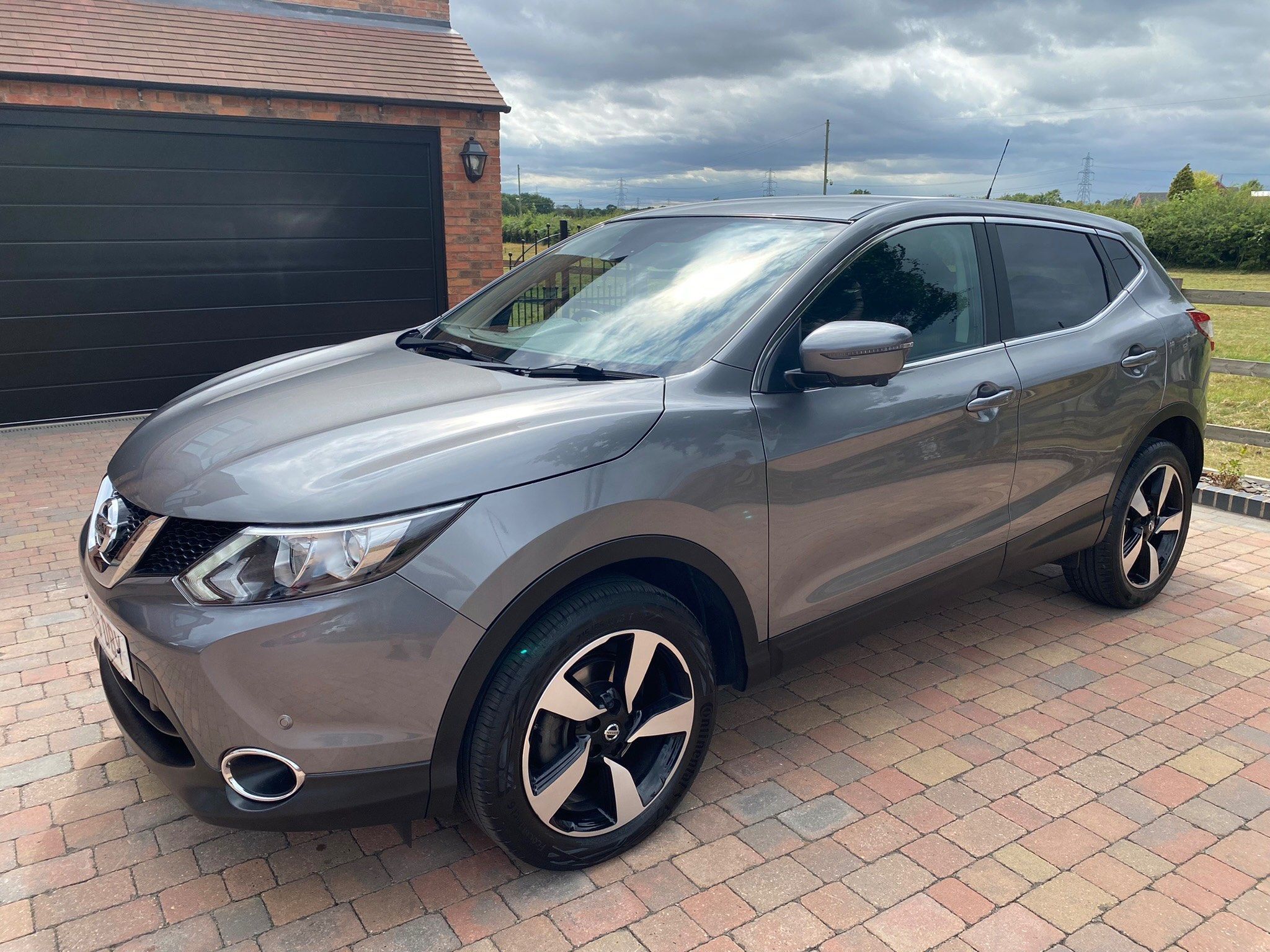 Nissan Qashqai N-CONNECTA DCI 5-Door 2016