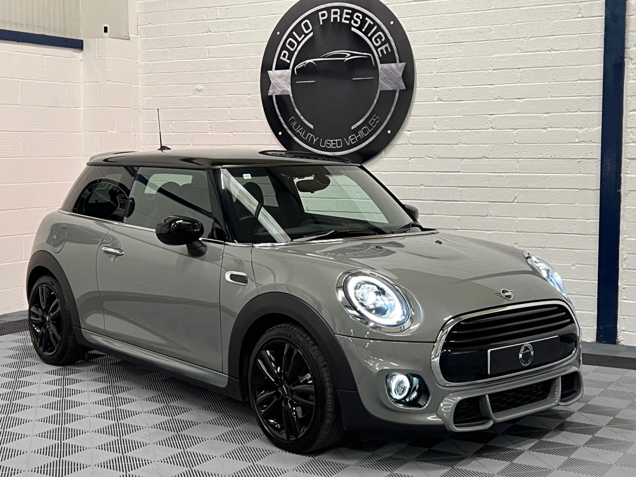 Mini Cooper COOPER SPORT 3-Door 2020