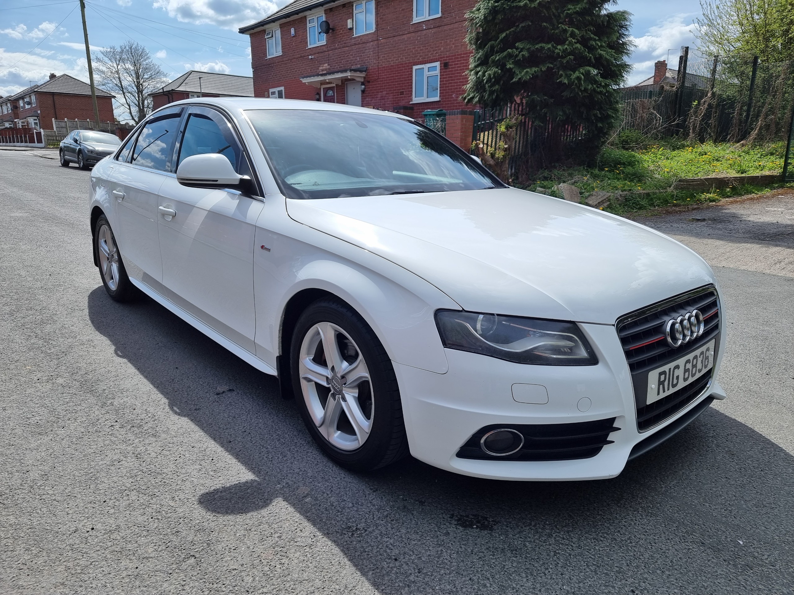 Audi A4 TDI S LINE 4-Door 2009