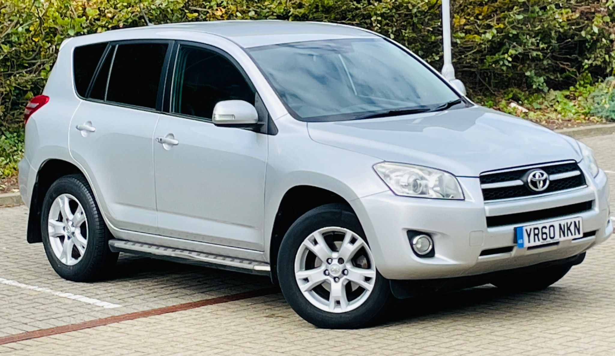 Toyota RAV4 XT-R VALVEMATIC 5-Door 2010