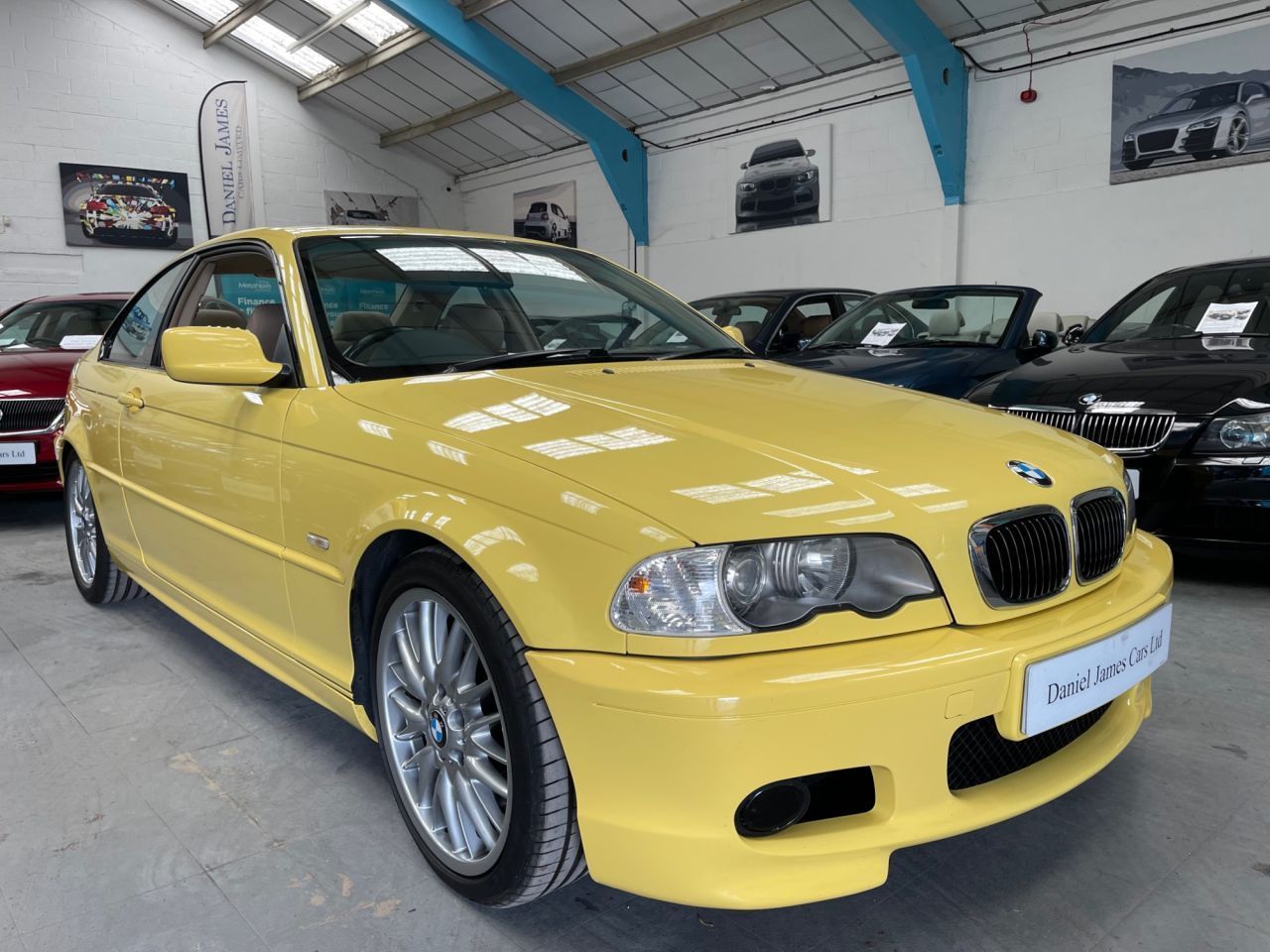 BMW 3 Series 3.0 330CI 2d 228 BHP 2002