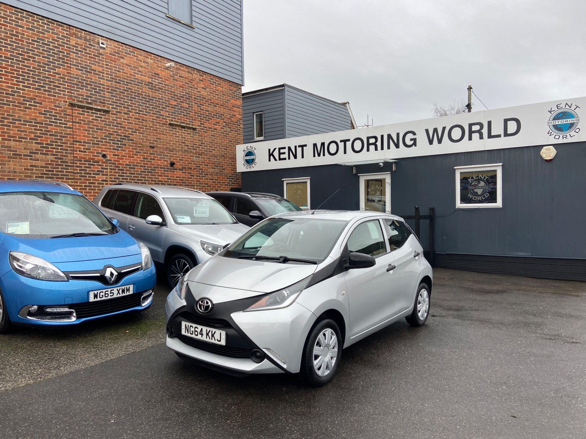 Toyota Aygo VVT-I X 5-Door 2015