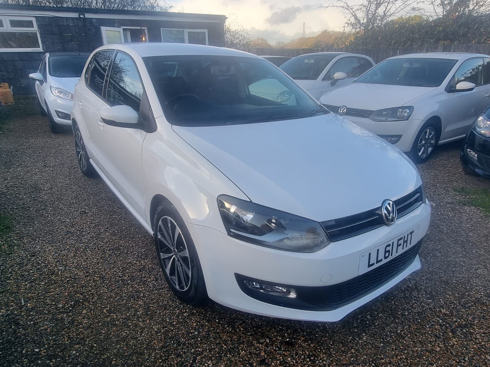 Volkswagen Polo MATCH 5-Door 2011