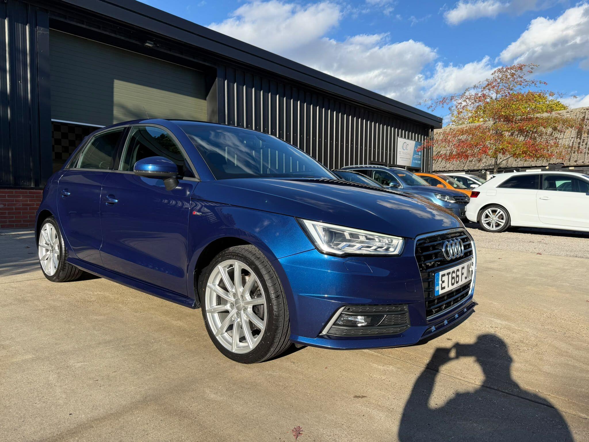Audi A1