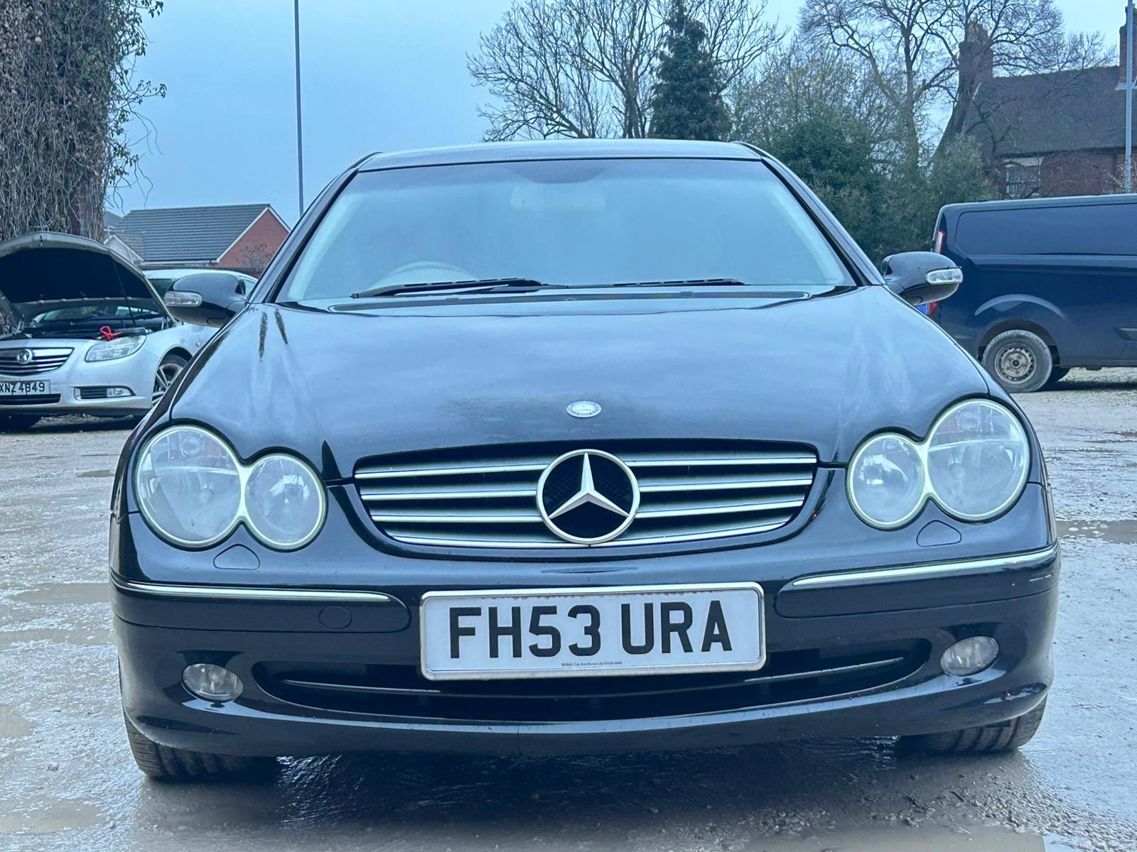 2004 Mercedes-Benz CLK 3.2 CLK320 Elegance Coupe