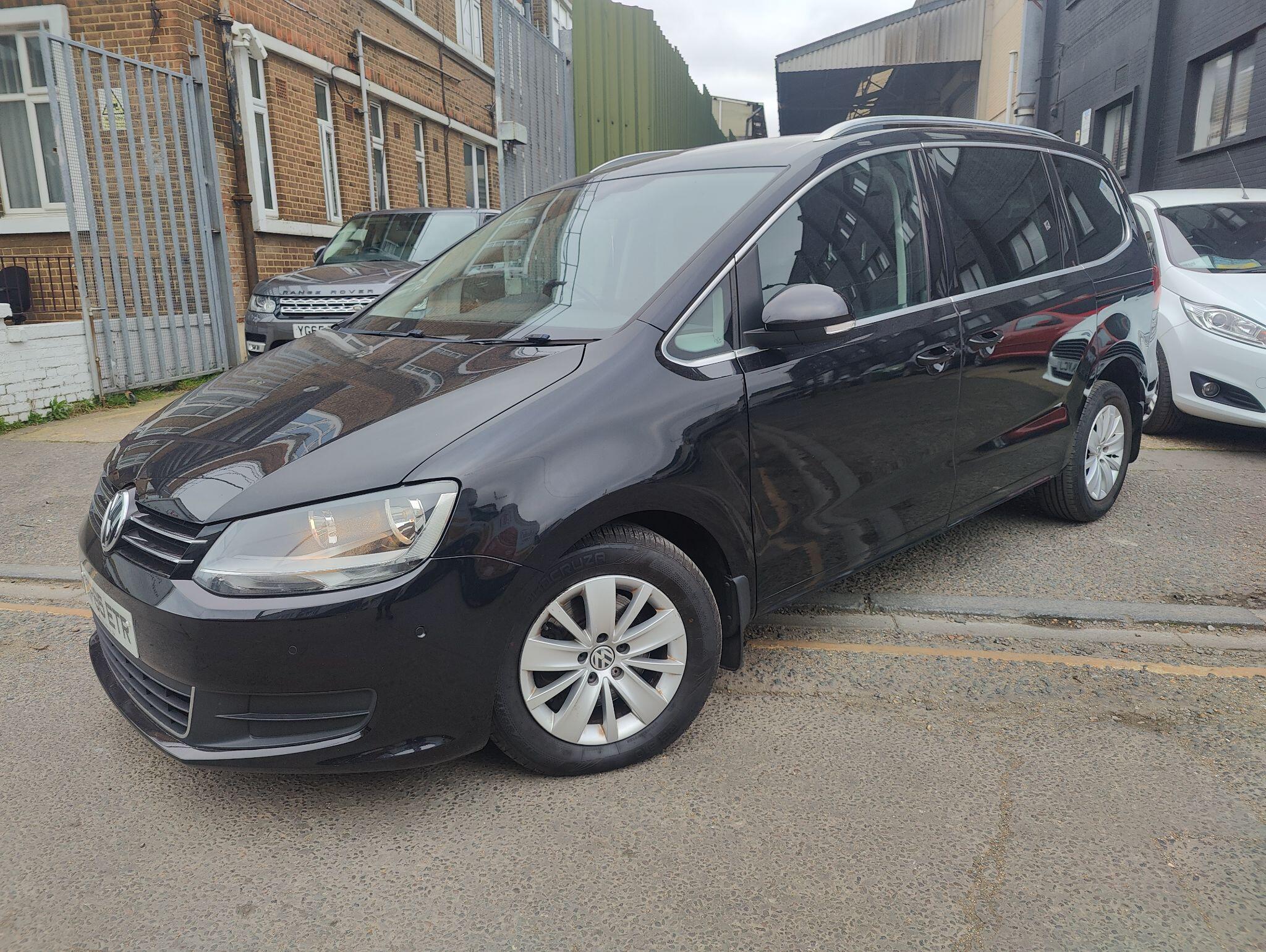 2015 Volkswagen Sharan 2.0TDI SE NAV (150ps) DSG