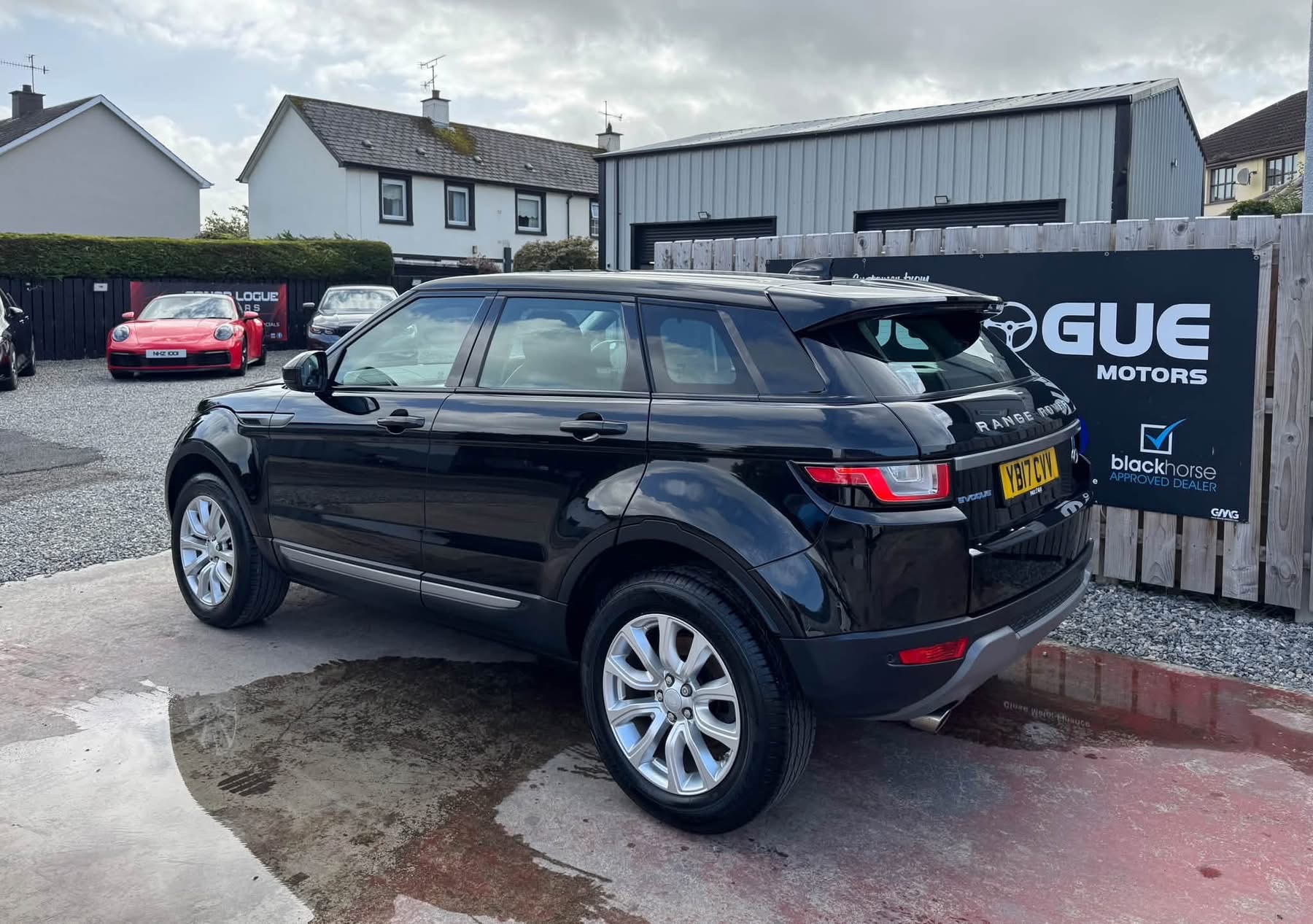 2017 Land Rover Range Rover Evoque 2.0 eD4 SE SUV 5dr Diesel Manual FWD Euro 6 (s/s) (150 ps) - vehicle photo 3 for sale on PureCar