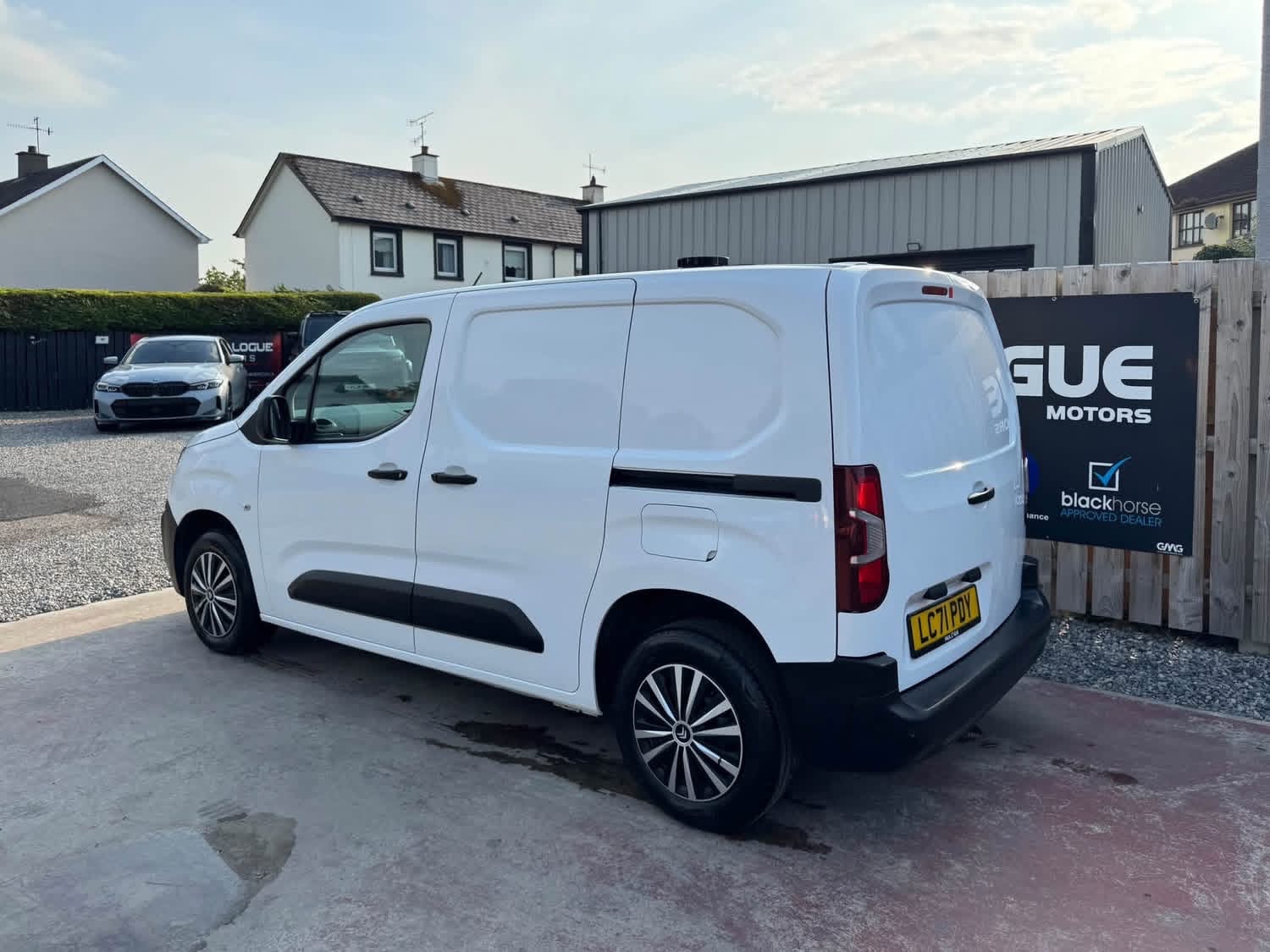 2022 Citroen Berlingo 1.5 BlueHDi 650 Enterprise M Pro Panel Van 5dr Diesel Manual SWB Euro 6 (75 ps) - vehicle photo 4 for sale on PureCar