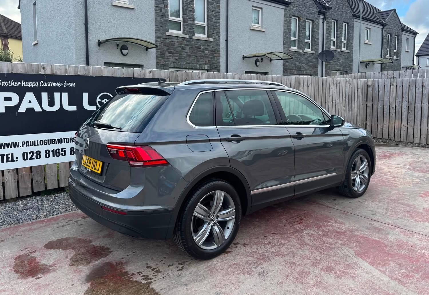 2019 Volkswagen Tiguan 2.0 TDI Match SUV 5dr Diesel DSG Euro 6 (s/s) (150 ps) - vehicle photo 3 for sale on PureCar