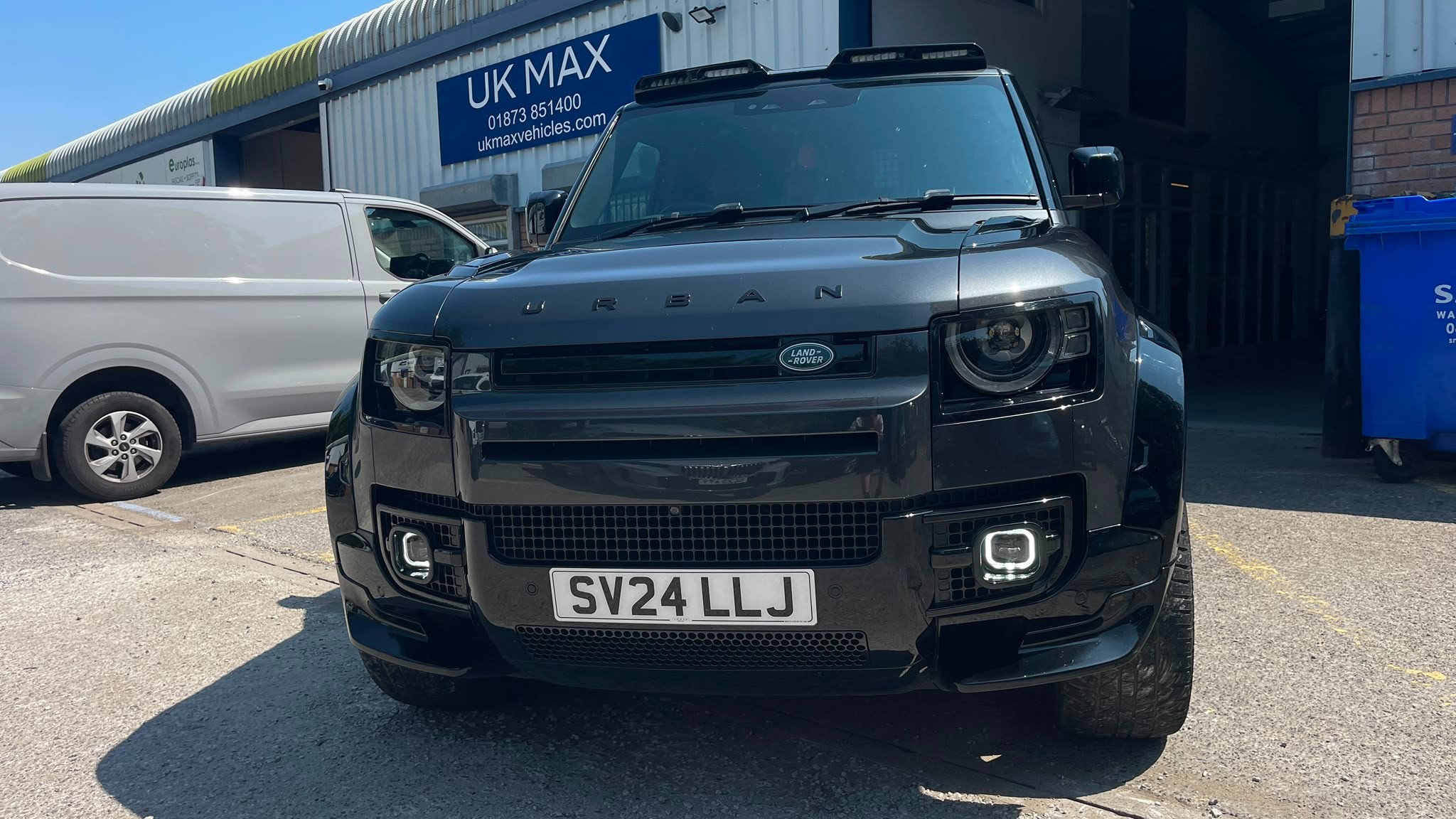 2024 24 LAND ROVER DEFENDER