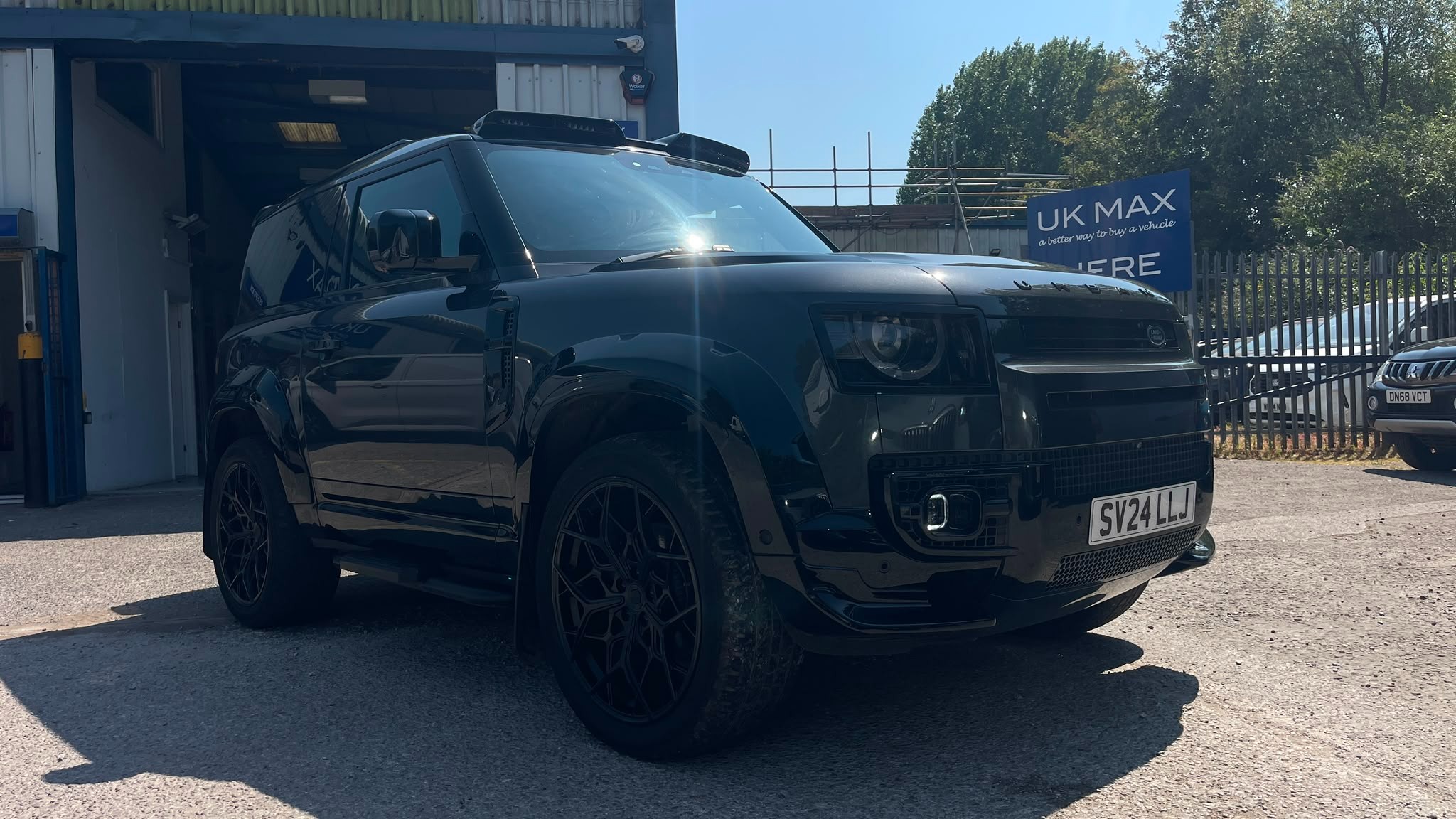 2024 24 LAND ROVER DEFENDER
