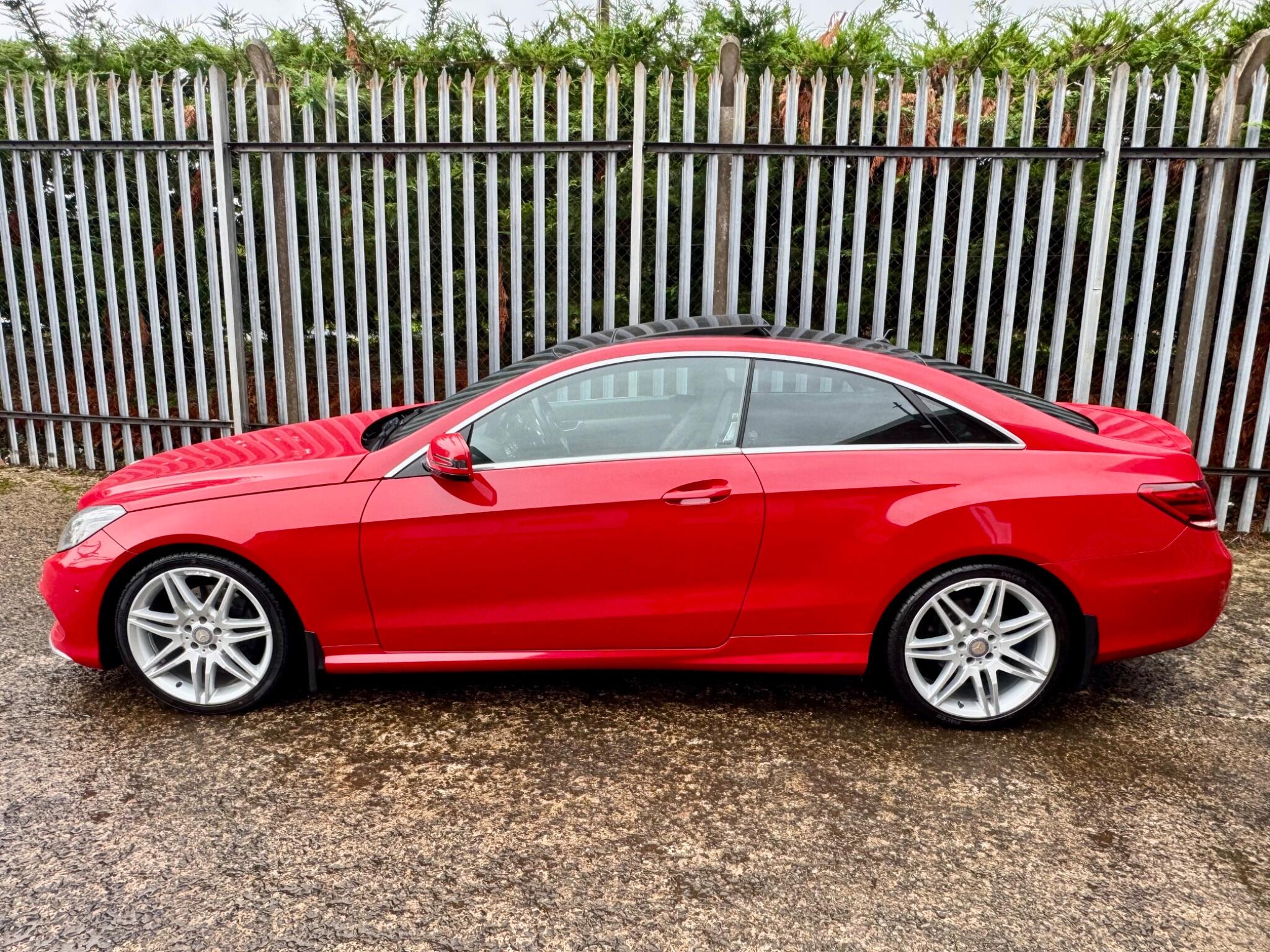 2016 MERCEDES E Class 2.1 E220d BlueTEC AMG Line G-Tronic+ Euro 6 (s/s) 2dr - vehicle photo 2 for sale on PureCar