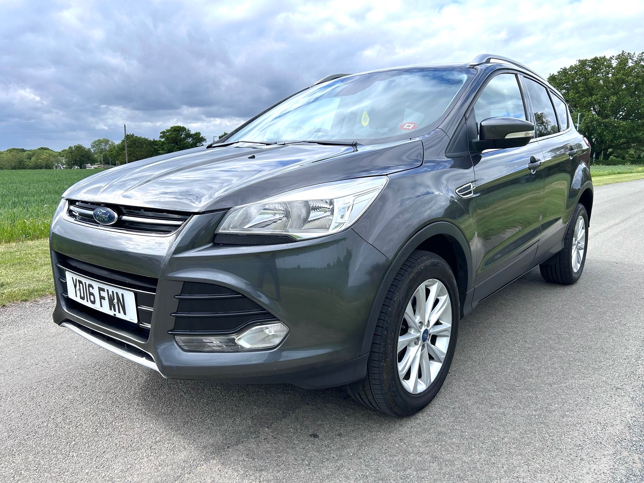 2016 Ford Kuga 2.0TDCi Titanium (180ps) (AWD)