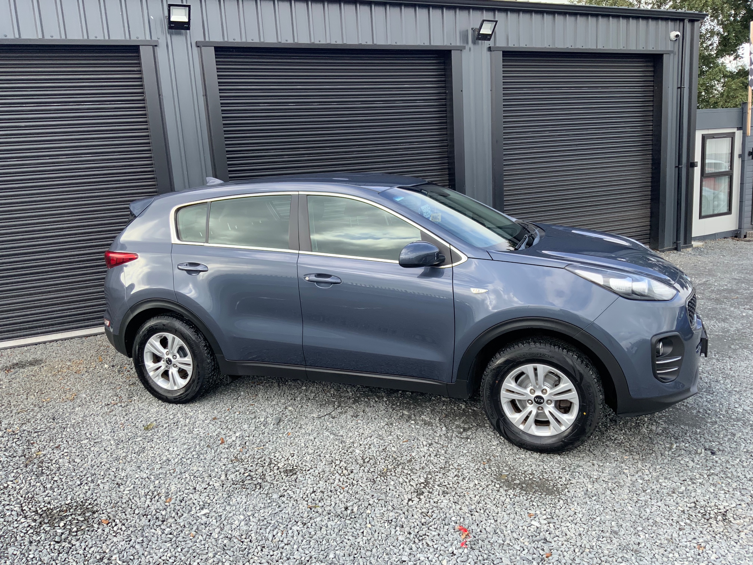 2016 Kia Sportage 1.6 GDi 1 SUV 5dr Petrol Manual Euro 6 (130 bhp) - vehicle photo 2 for sale on PureCar