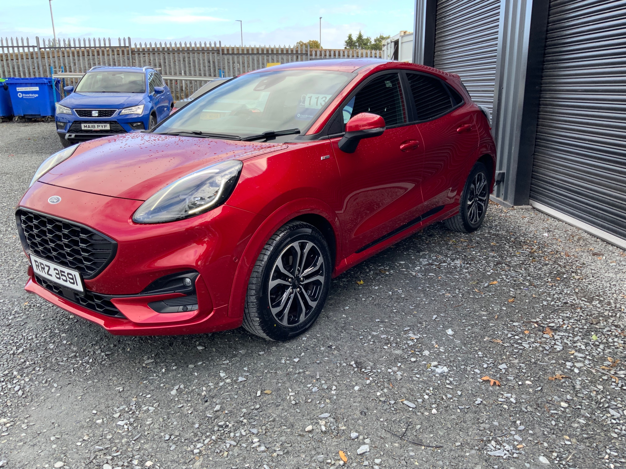 2020 Ford Puma 1.0T EcoBoost MHEV ST-Line SUV 5dr Petrol Manual Euro 6 (s/s) (125 ps) - vehicle photo 3 for sale on PureCar
