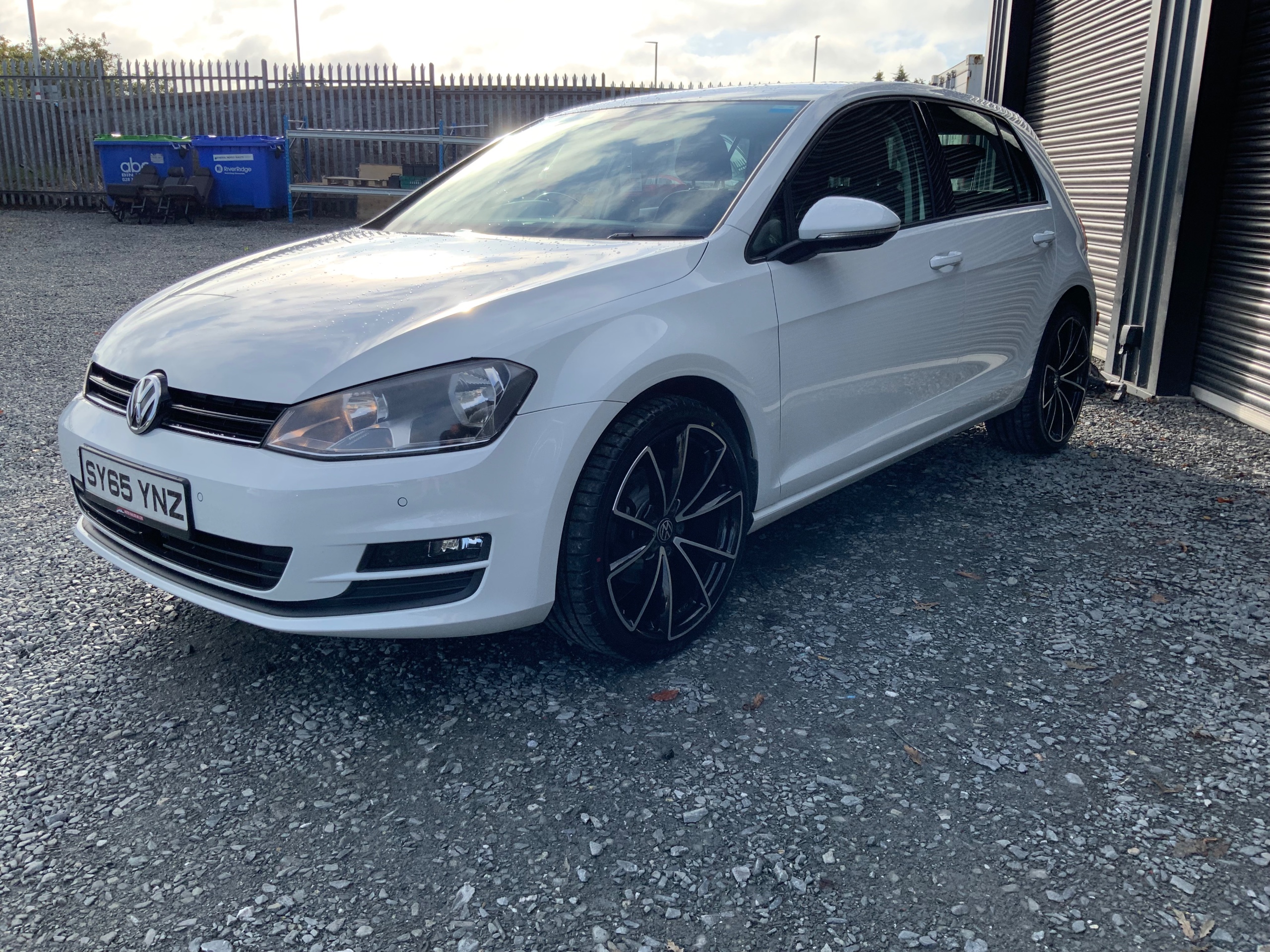 2015 Volkswagen Golf 1.4 TSI BlueMotion Tech Match Hatchback 5dr Petrol Manual Euro 6 (s/s) (125 ps) - vehicle photo 4 for sale on PureCar