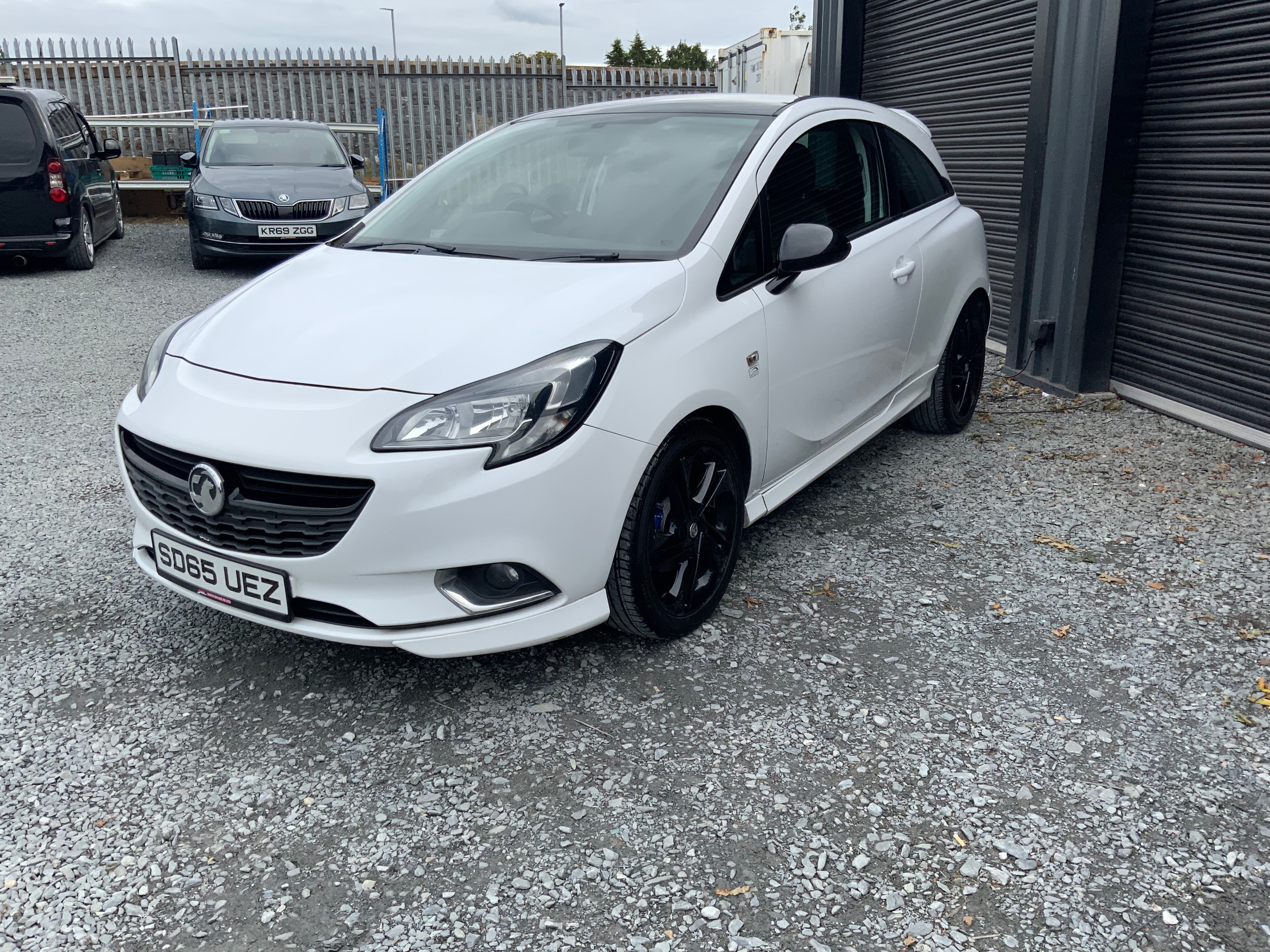 2015 Vauxhall Corsa 1.2i Limited Edition Hatchback 3dr Petrol Manual Euro 6 (70 ps) - vehicle photo 4 for sale on PureCar