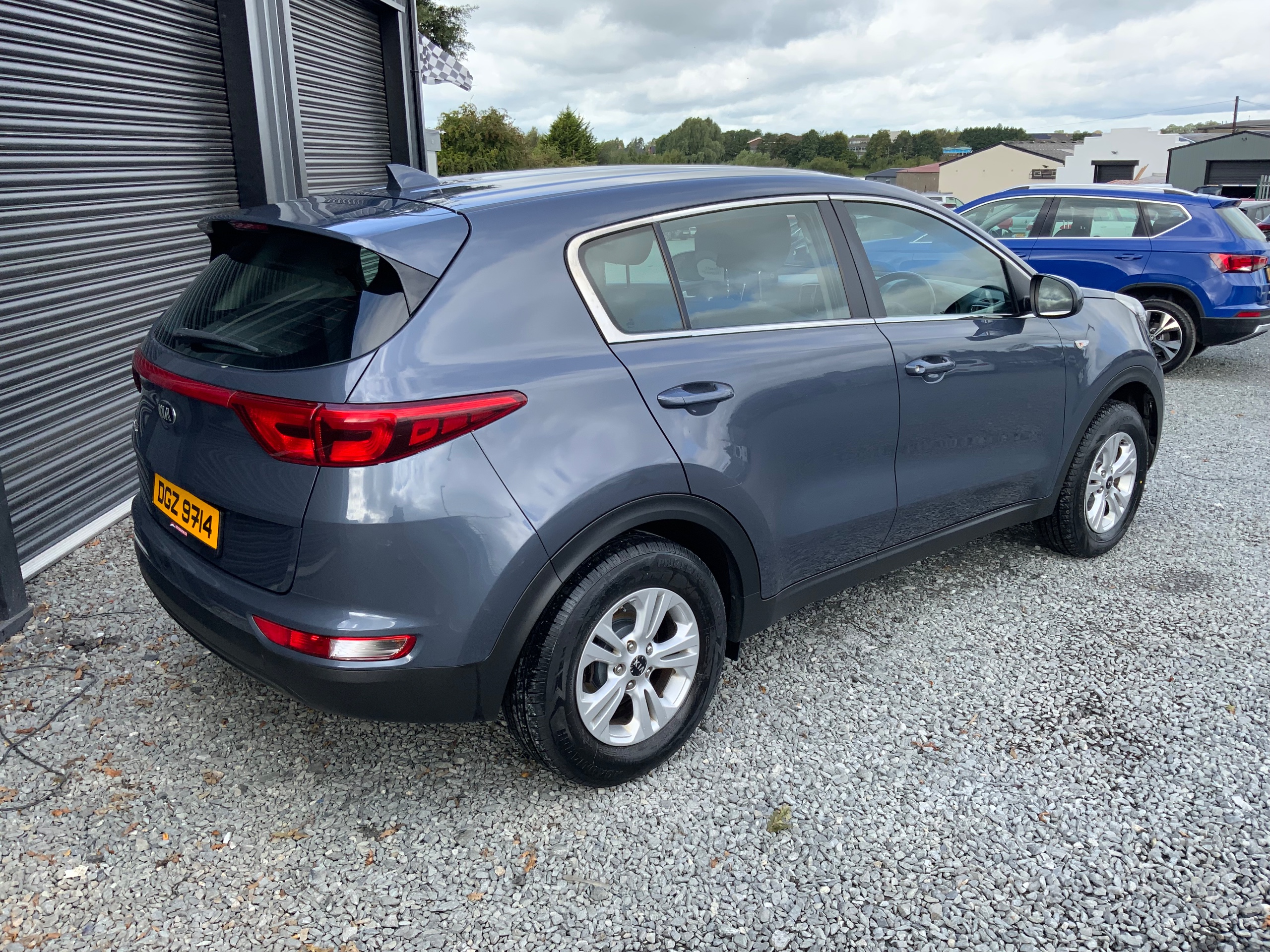 2016 Kia Sportage 1.6 GDi 1 SUV 5dr Petrol Manual Euro 6 (130 bhp) - vehicle photo 3 for sale on PureCar