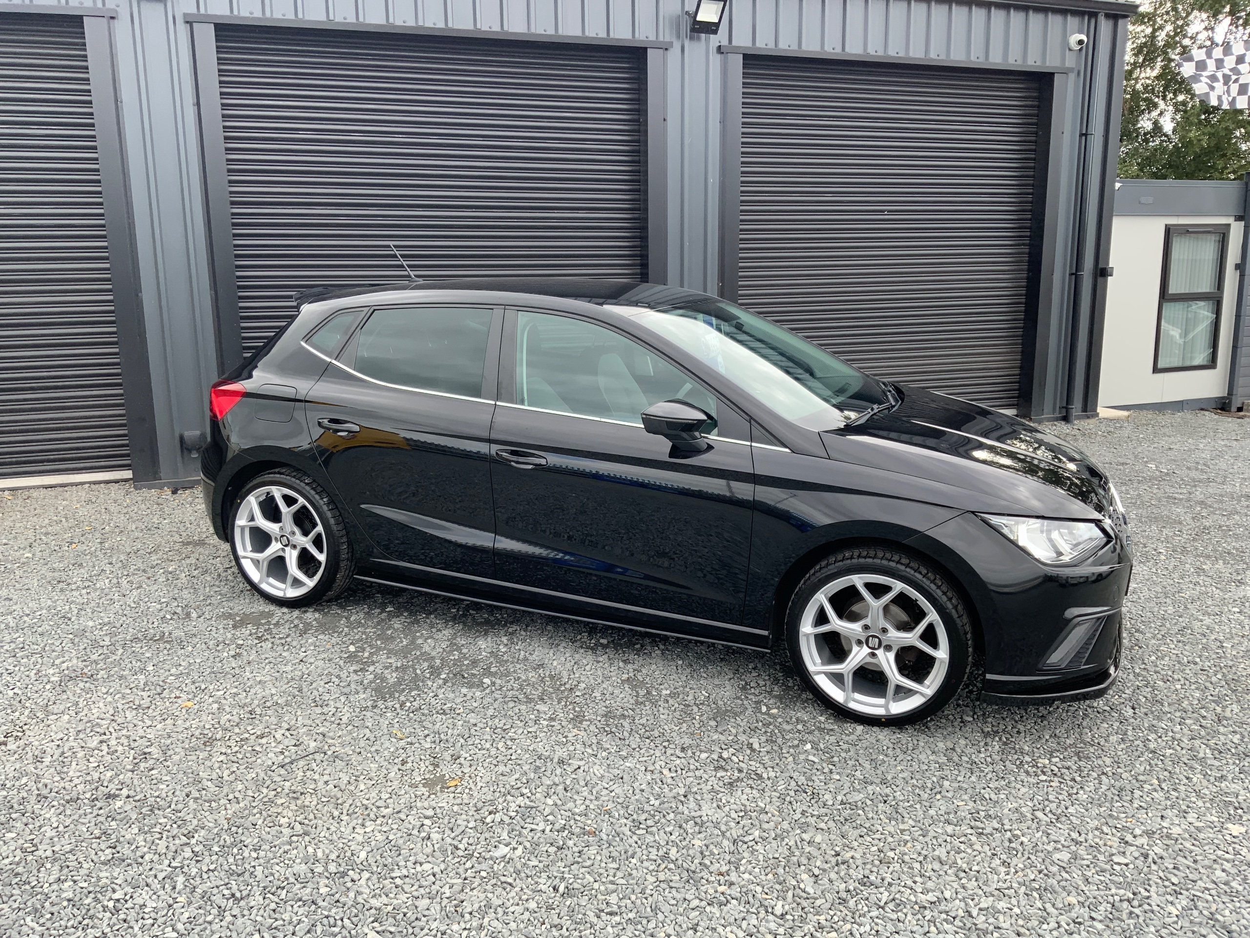 2018 SEAT Ibiza 1.0 TSI SE Hatchback 5dr Petrol Manual Euro 6 (s/s) (95 ps) - vehicle photo 2 for sale on PureCar