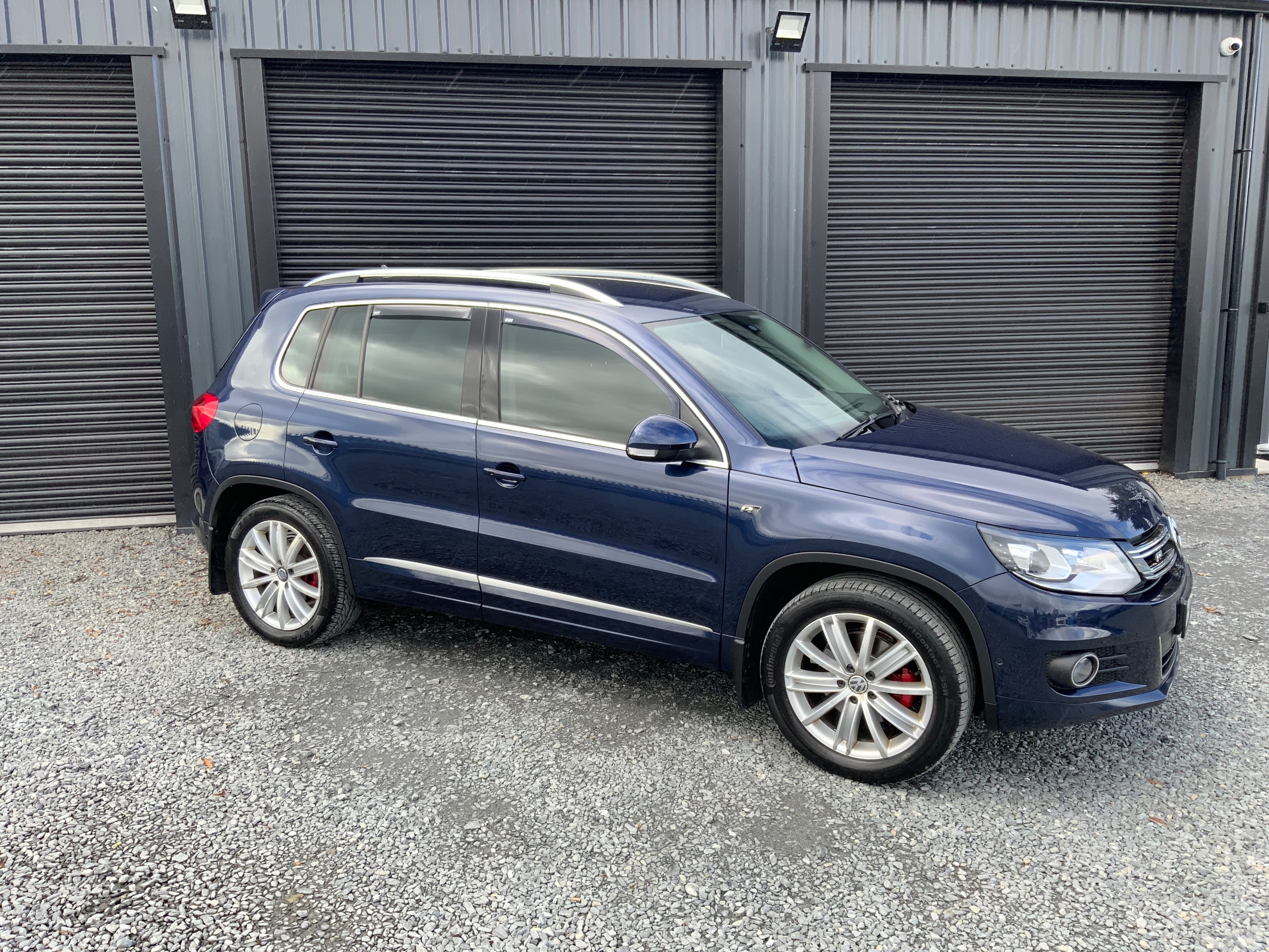 2016 Volkswagen Tiguan 2.0 TDI BlueMotion Tech Match Edition SUV 5dr Diesel Manual 2WD Euro 6 (s/s) (150 ps) - vehicle photo 3 for sale on PureCar