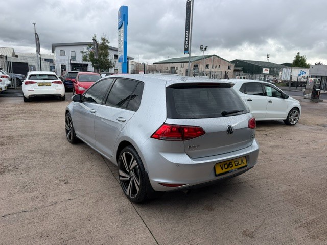2015 Volkswagen Golf 1.6 TDI BlueMotion Tech Match Hatchback 5dr Diesel Manual Euro 5 (s/s) (105 ps) - vehicle photo 3 for sale on PureCar