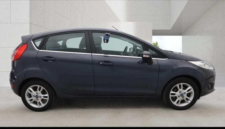2015 64 FORD FIESTA