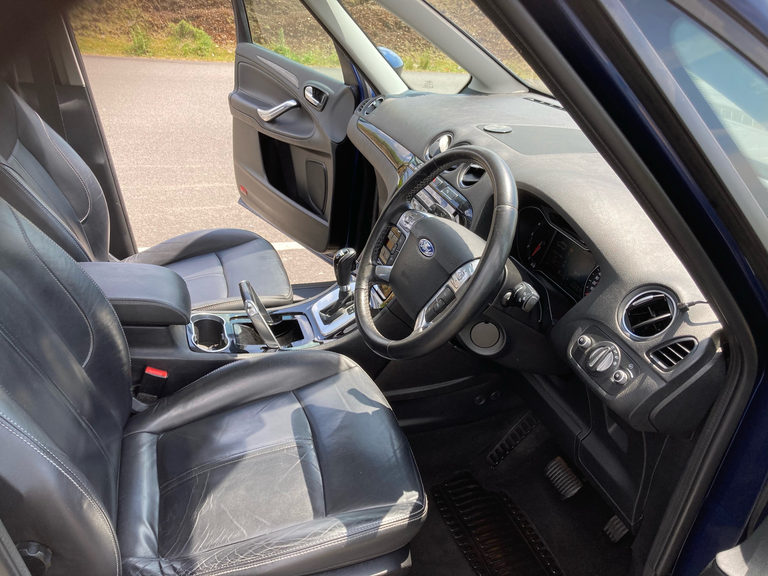 2011 11 FORD GALAXY
