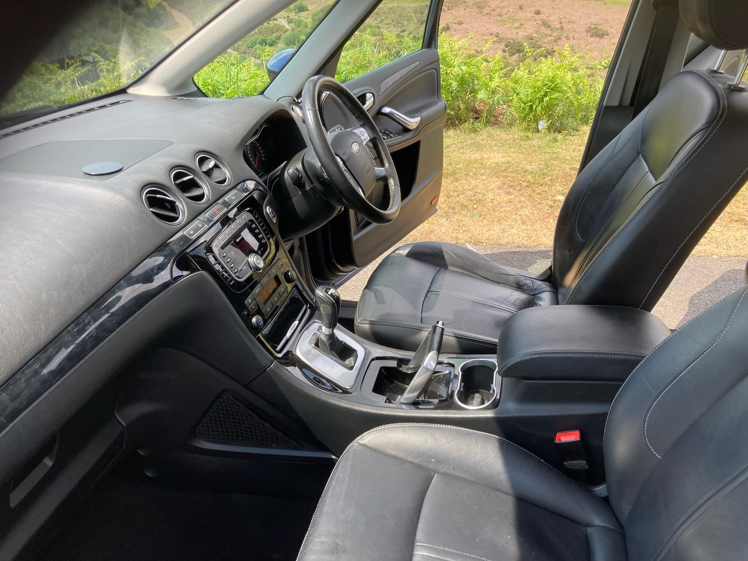 2011 11 FORD GALAXY