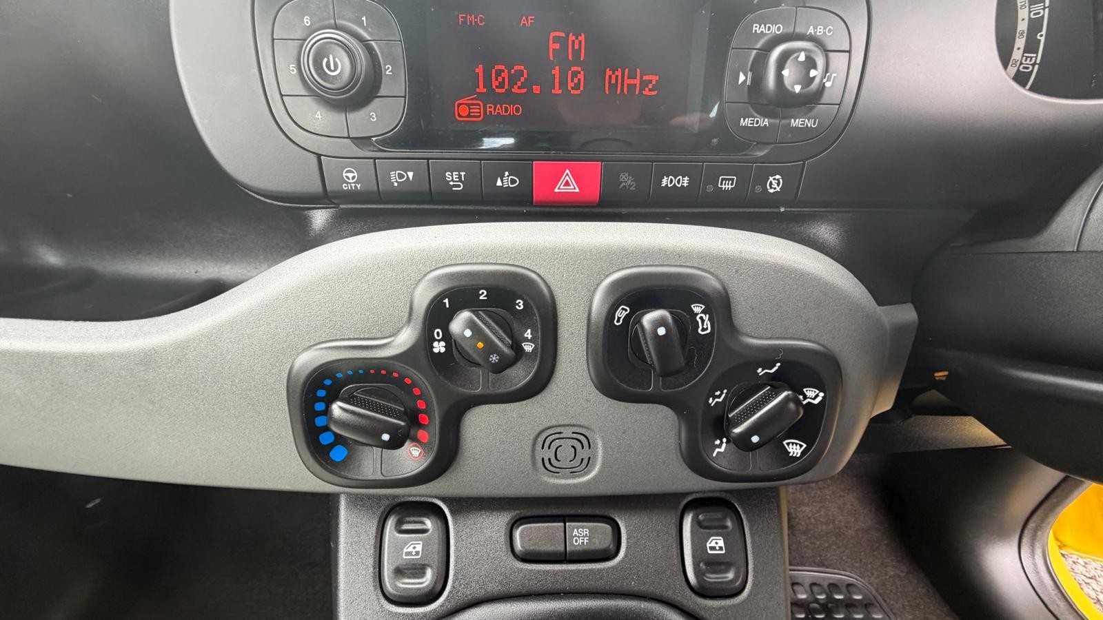 2018 68 FIAT PANDA