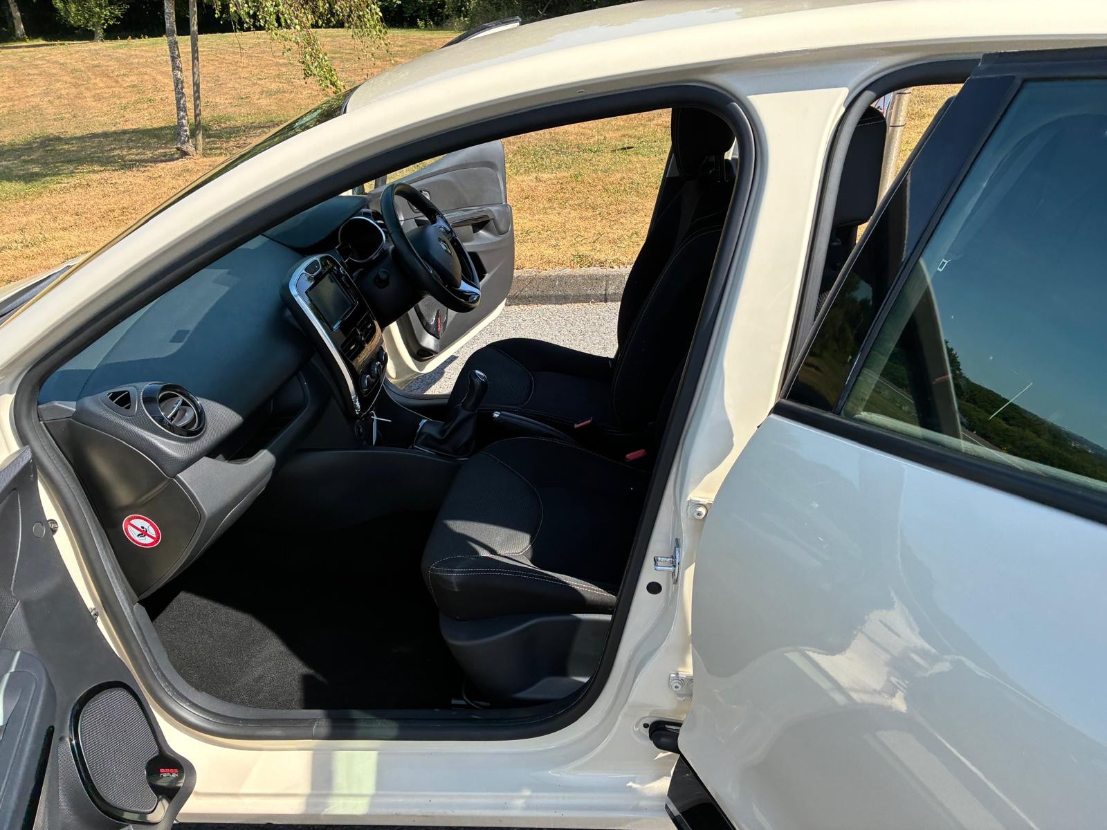 2015 65 RENAULT CLIO