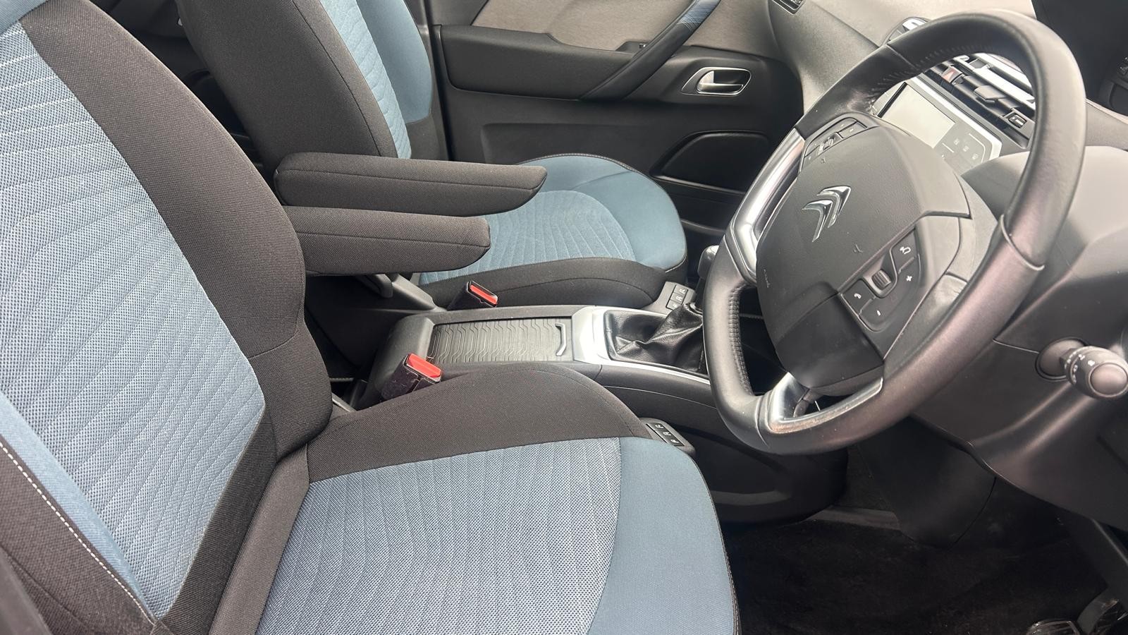 2018 18 CITROEN C4