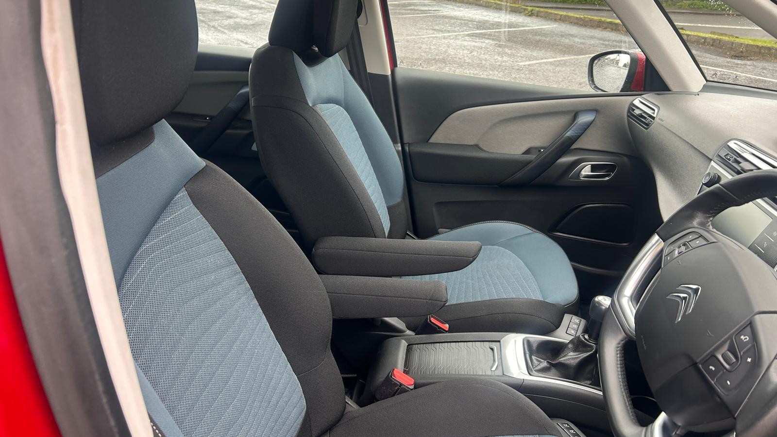 2018 18 CITROEN C4