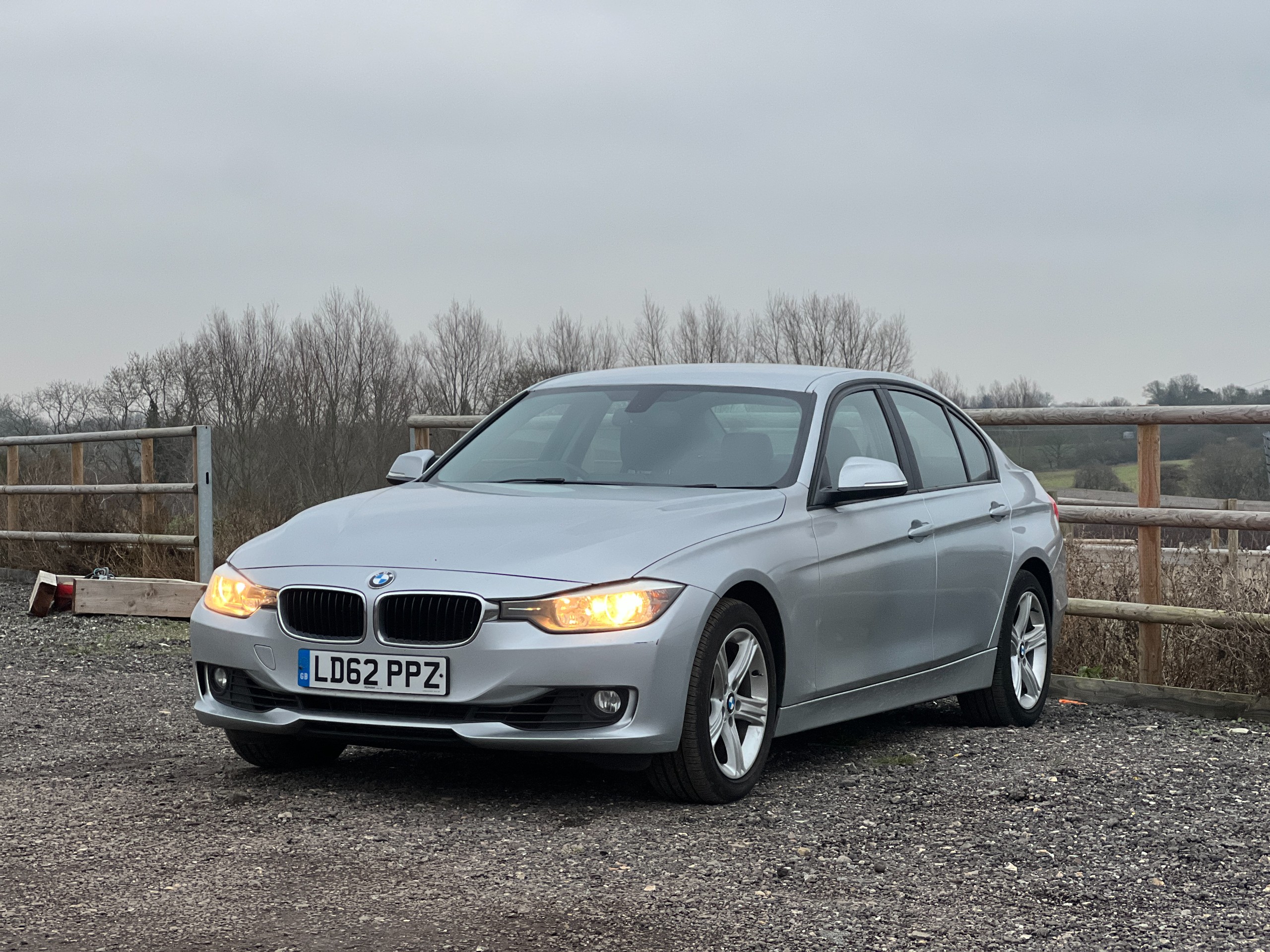 2012 BMW 3 Series 2.0 320i SE (184bhp) Saloon 4d 1997cc