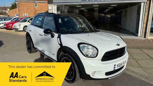 2015 MINI Mini Countryman 1.6 Cooper 4X4 (Pepper) ALL4