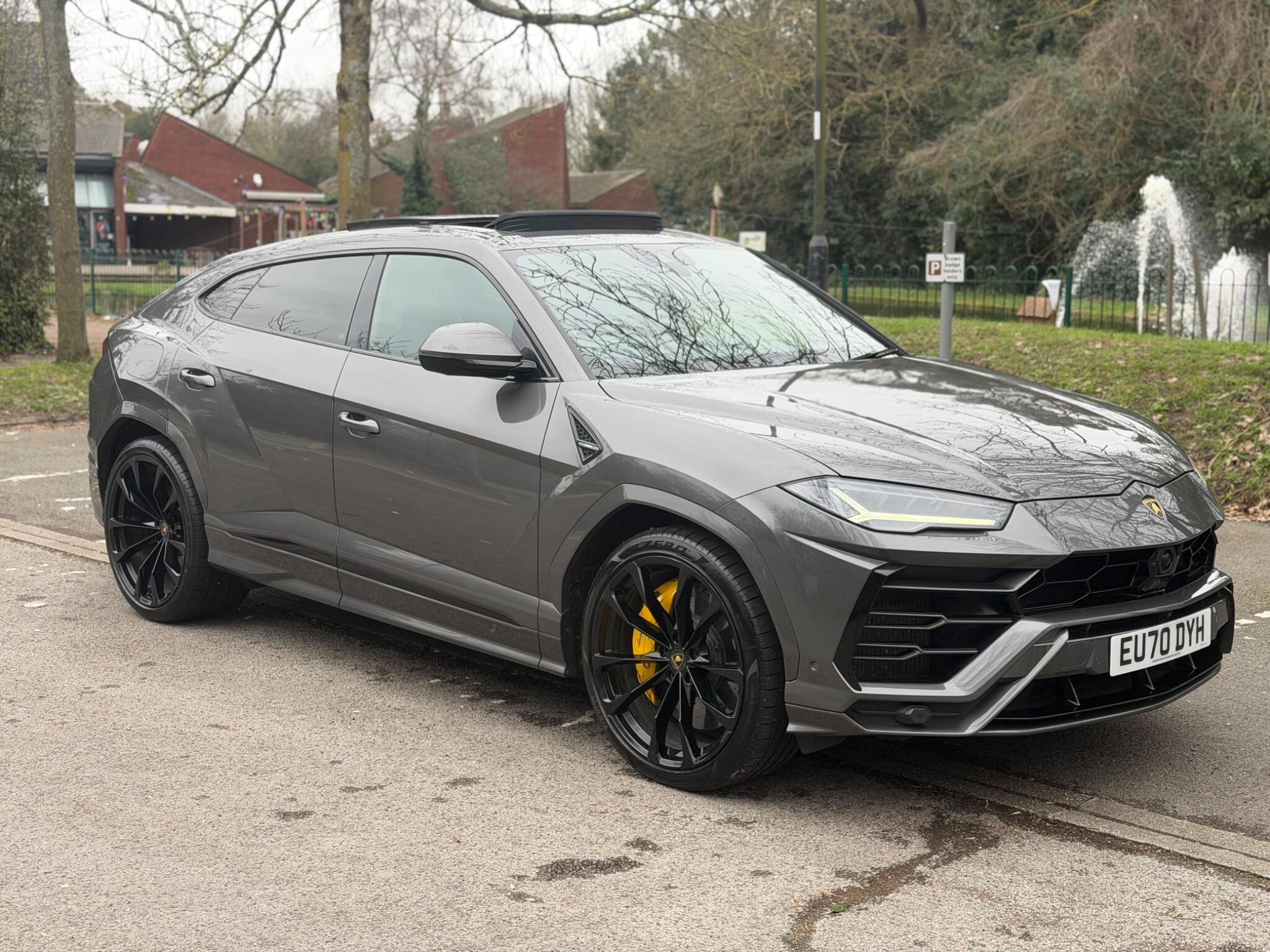 Lamborghini Urus