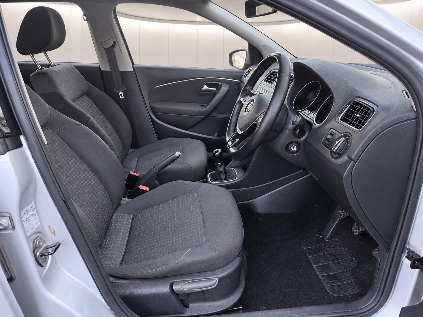 2016 16 VOLKSWAGEN POLO