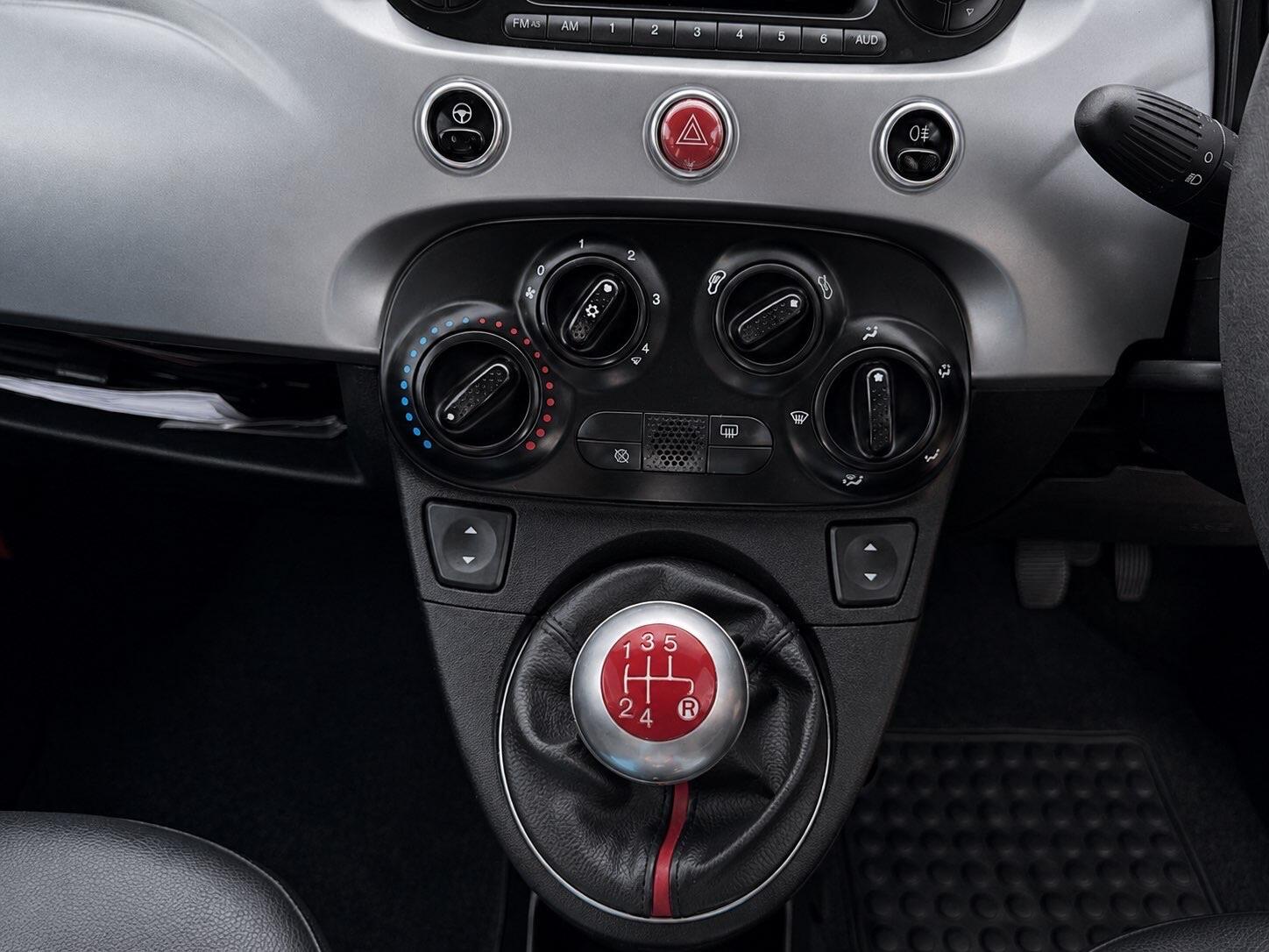 2014 64 FIAT 500