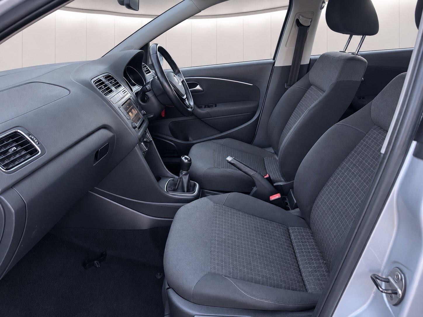 2016 16 VOLKSWAGEN POLO