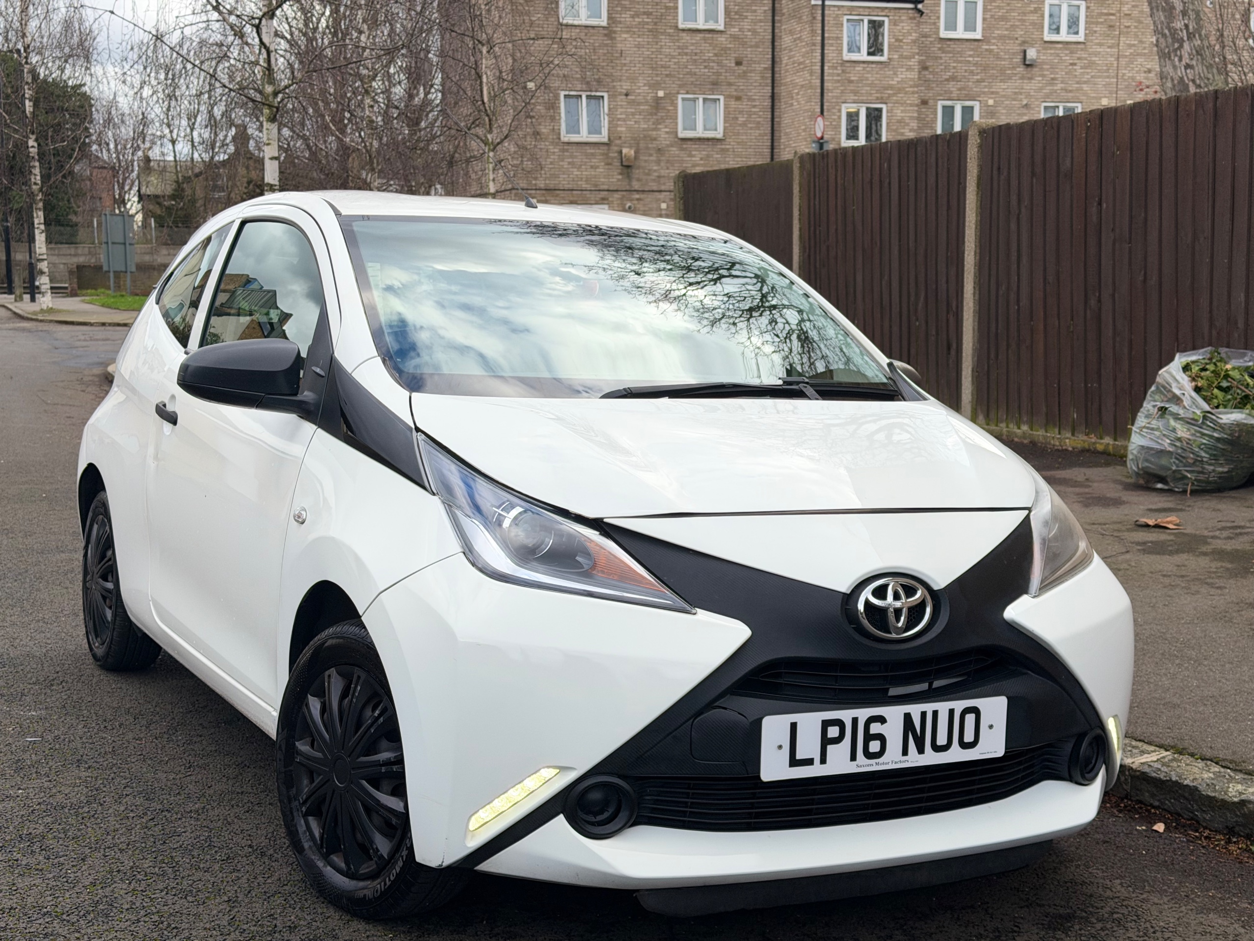2015 Toyota AYGO 1.0 VVT-i x 3d