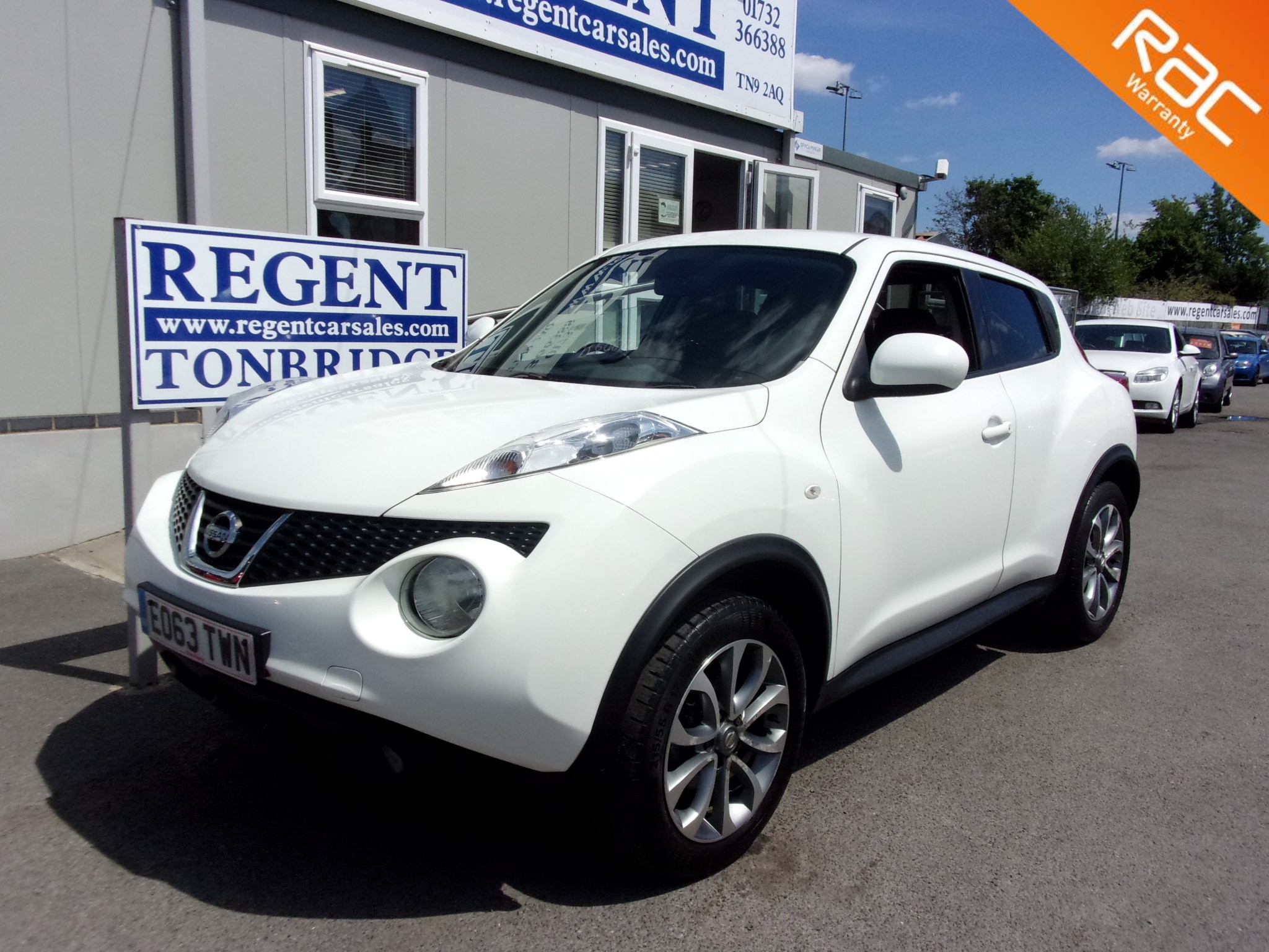 Nissan Juke 1.6 Tekna SUV 5dr Petrol Manual Euro 5 [s/s] [117 ps] 2013