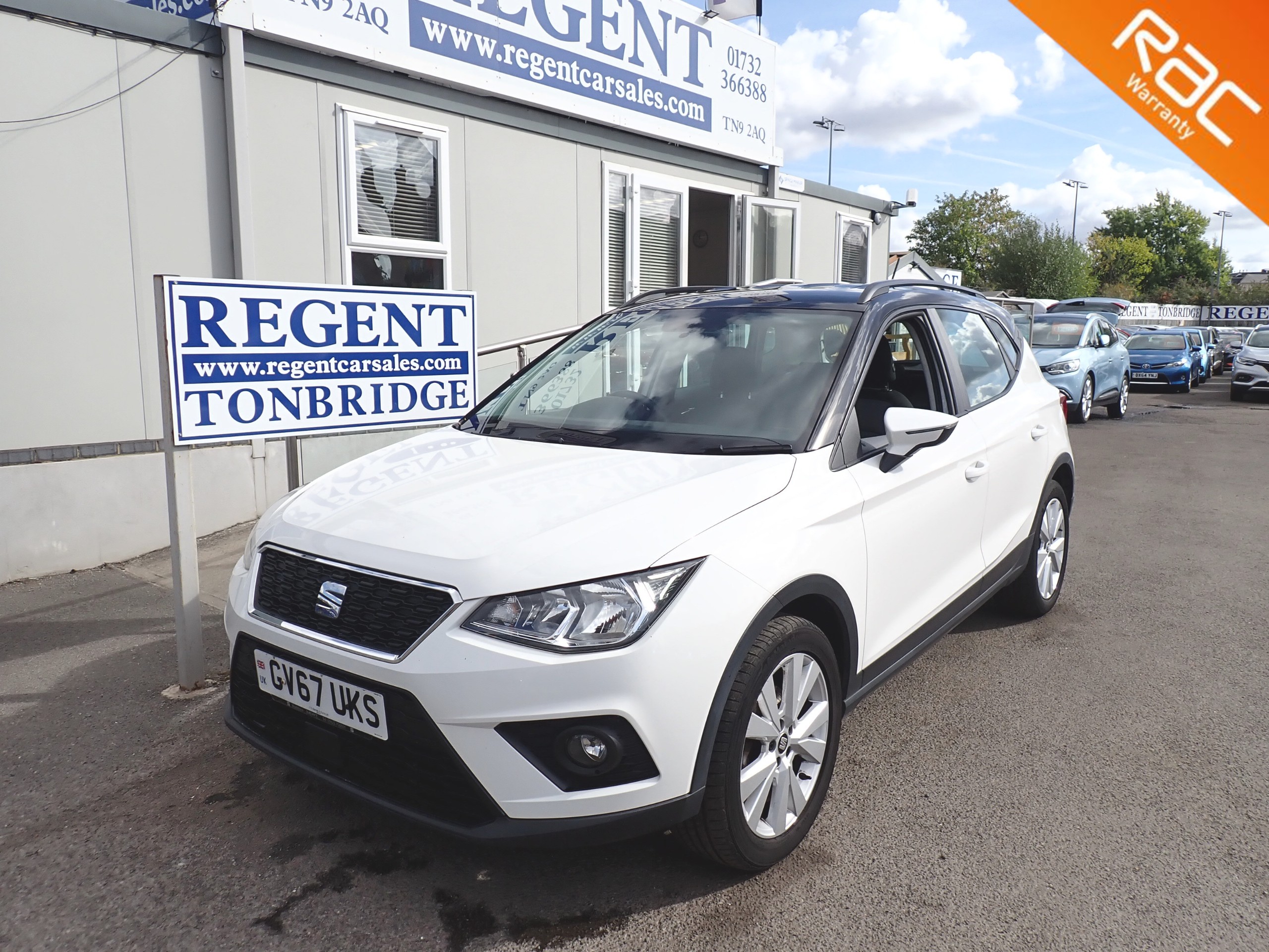 Seat Arona