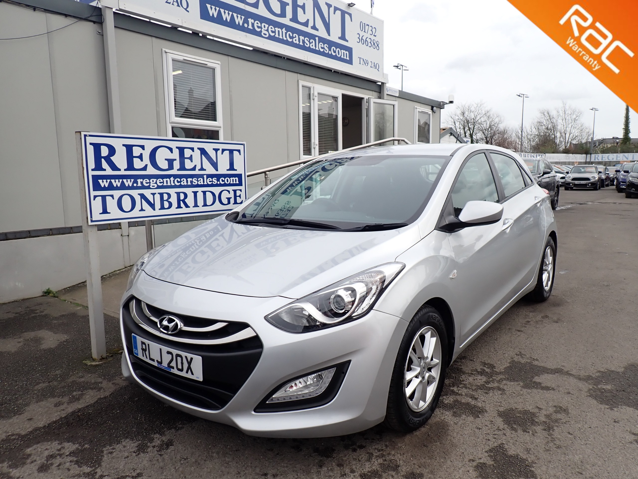 2014 Hyundai i30 1.6CRDi Active (110ps) Hatchback 5d Auto