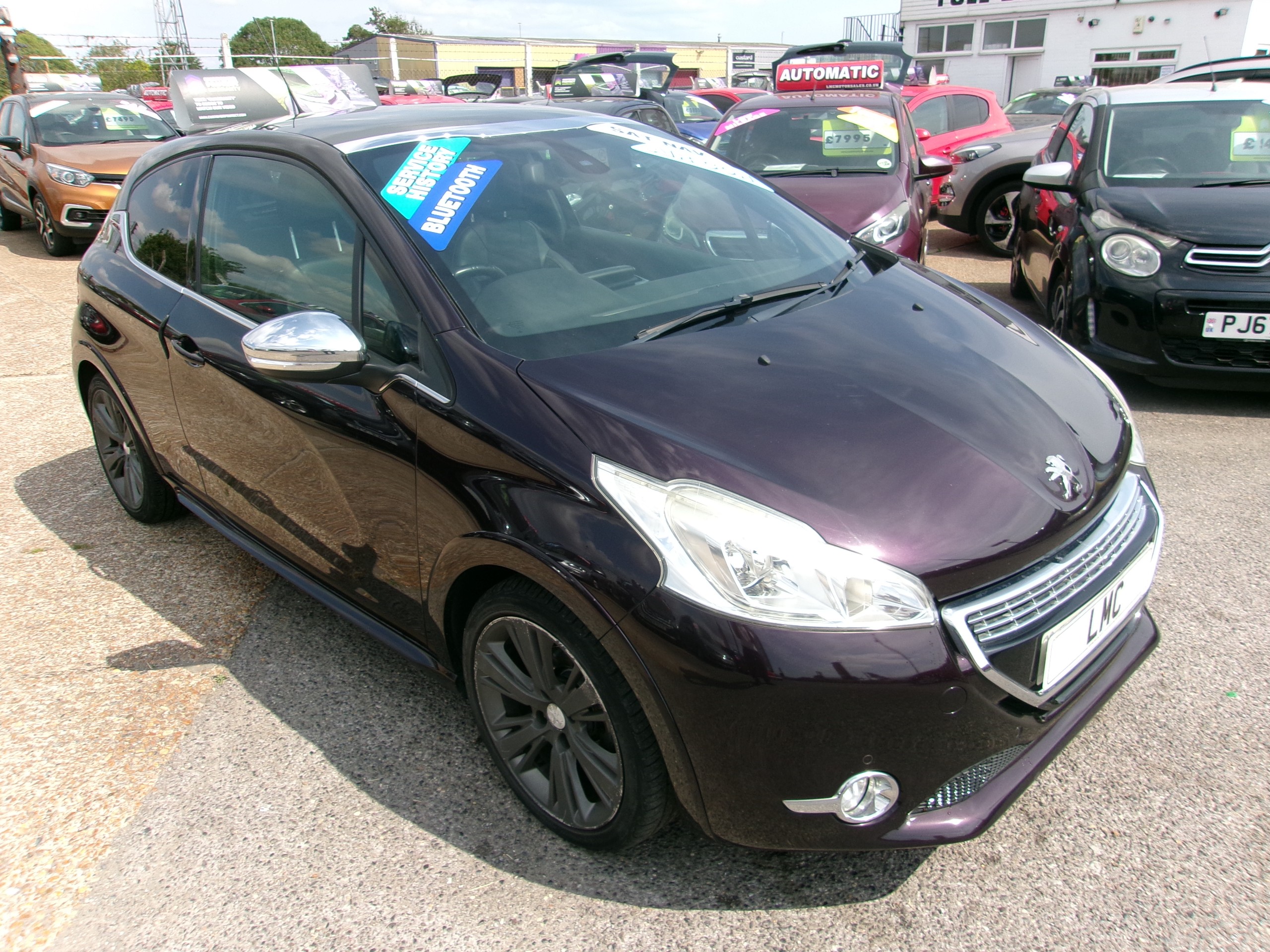 Peugeot 208