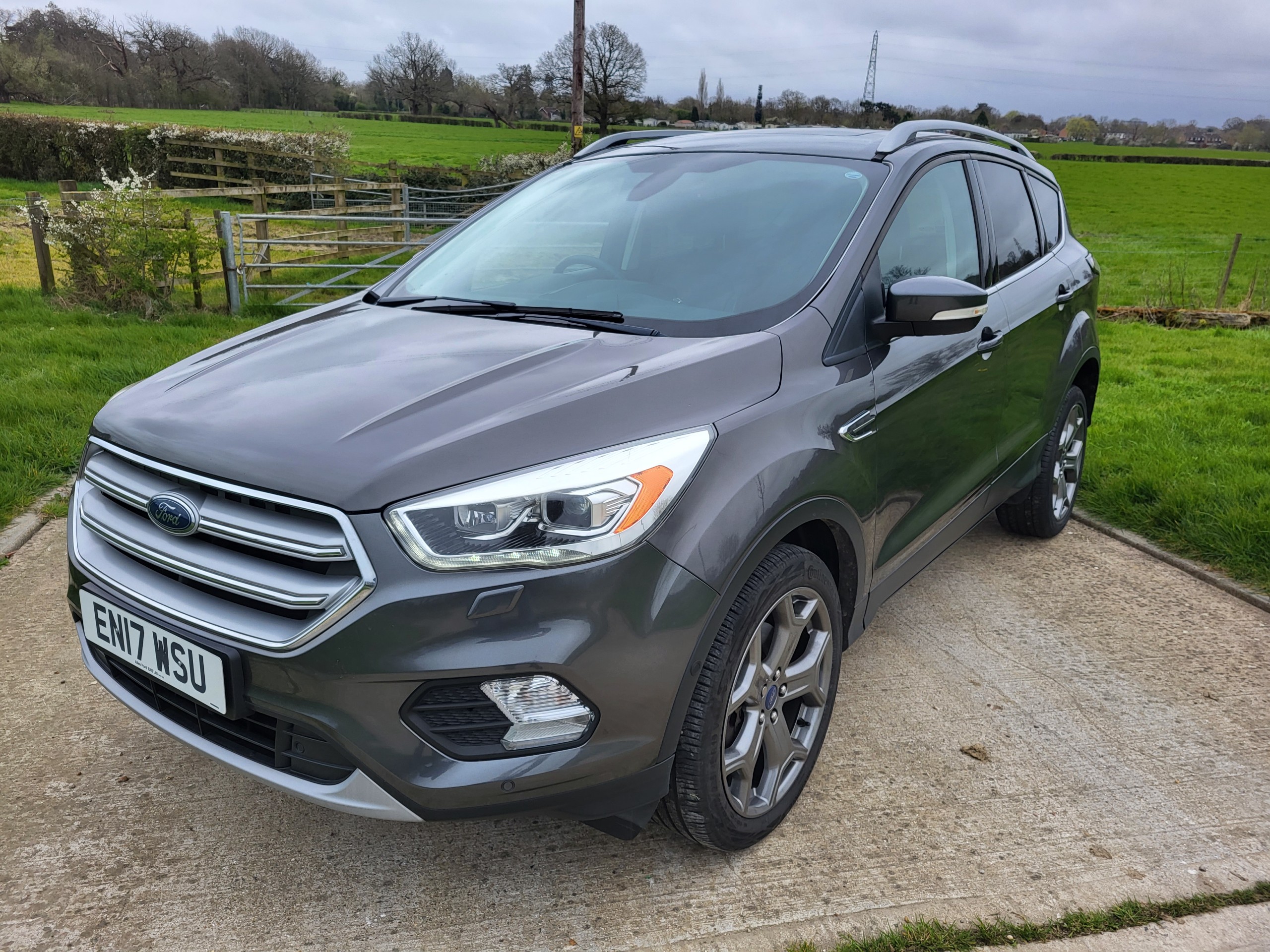 2017 Ford Kuga 2.0TDCi Titanium X (150ps)