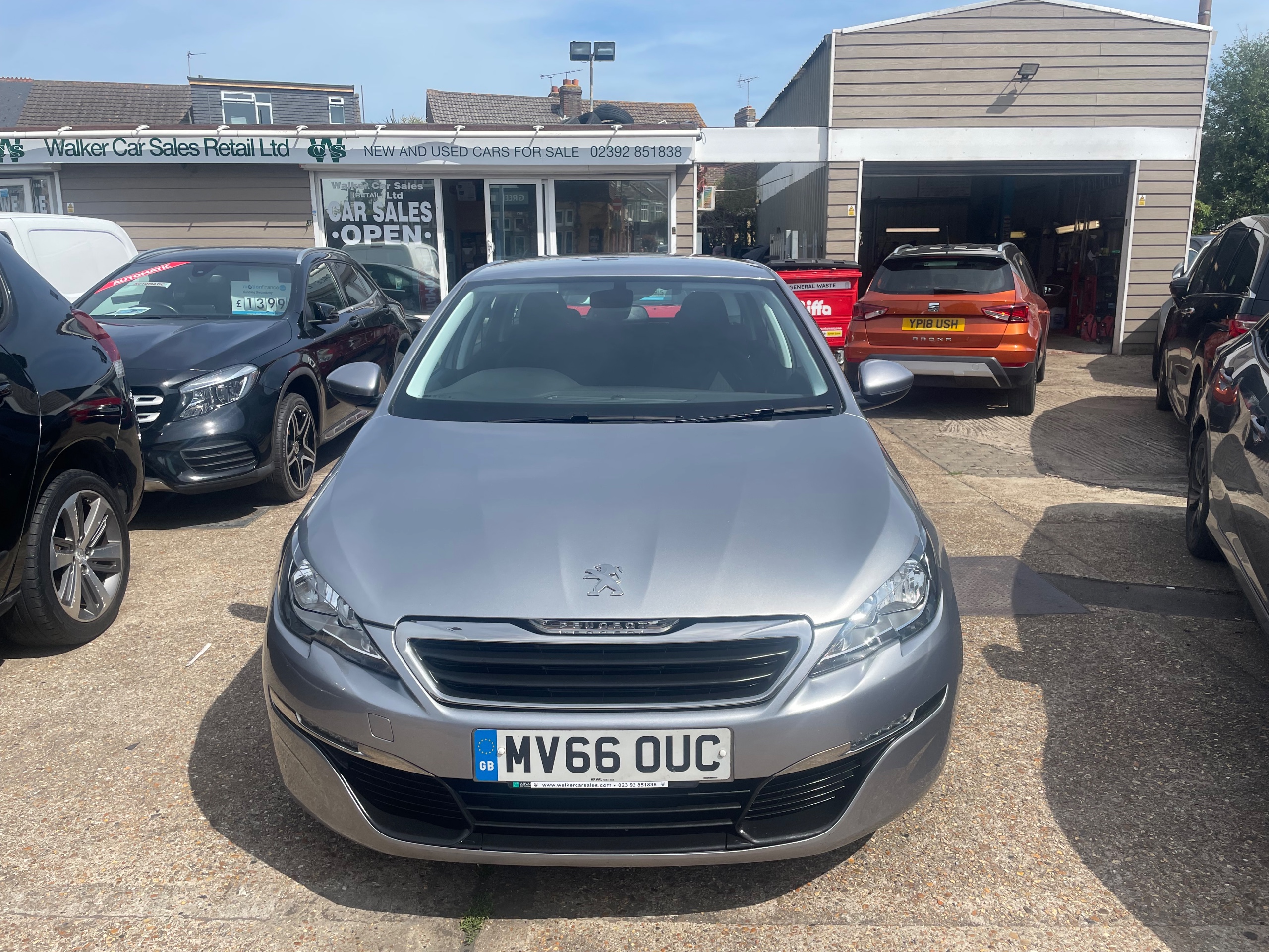 Peugeot 308
