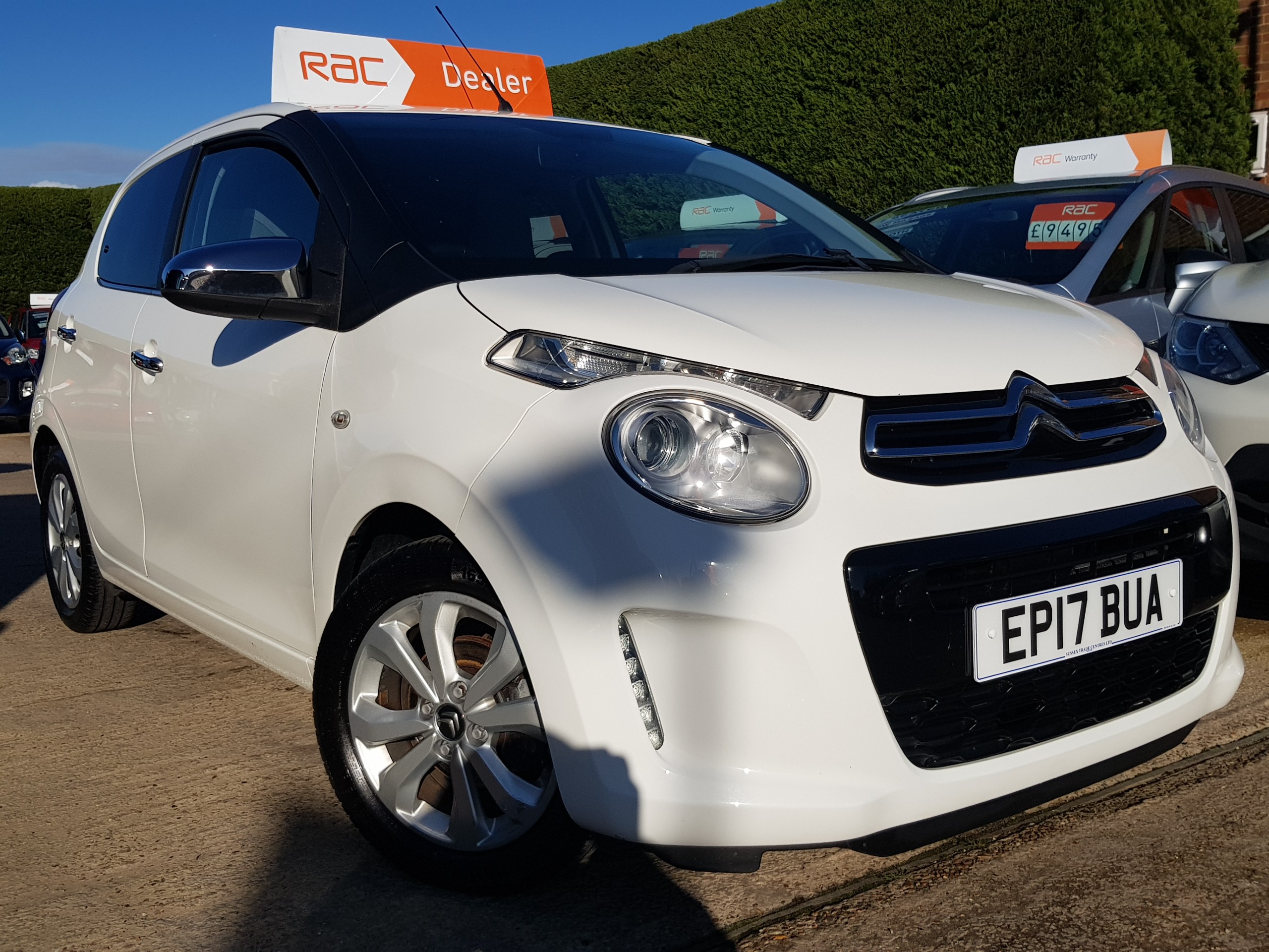 White 2017 Citroen C1 Hatchback Front-wheel drive Automatic