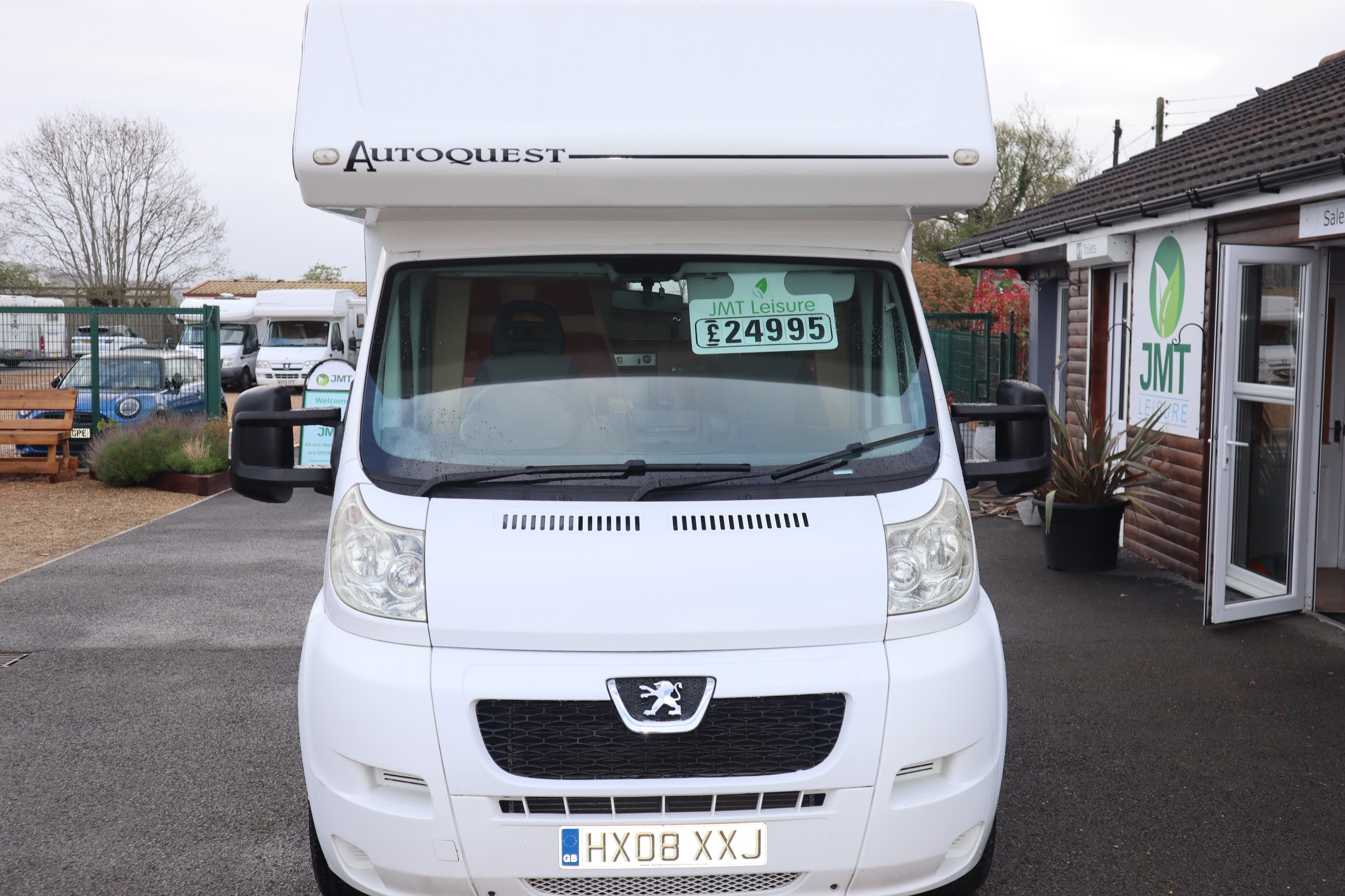 2008 Elddis Autoquest 130 ELDDIS Autoquest 130, , 4 seat belts, Awning, Bike rack, Oven/Hob/Grill, Hot water, Heating