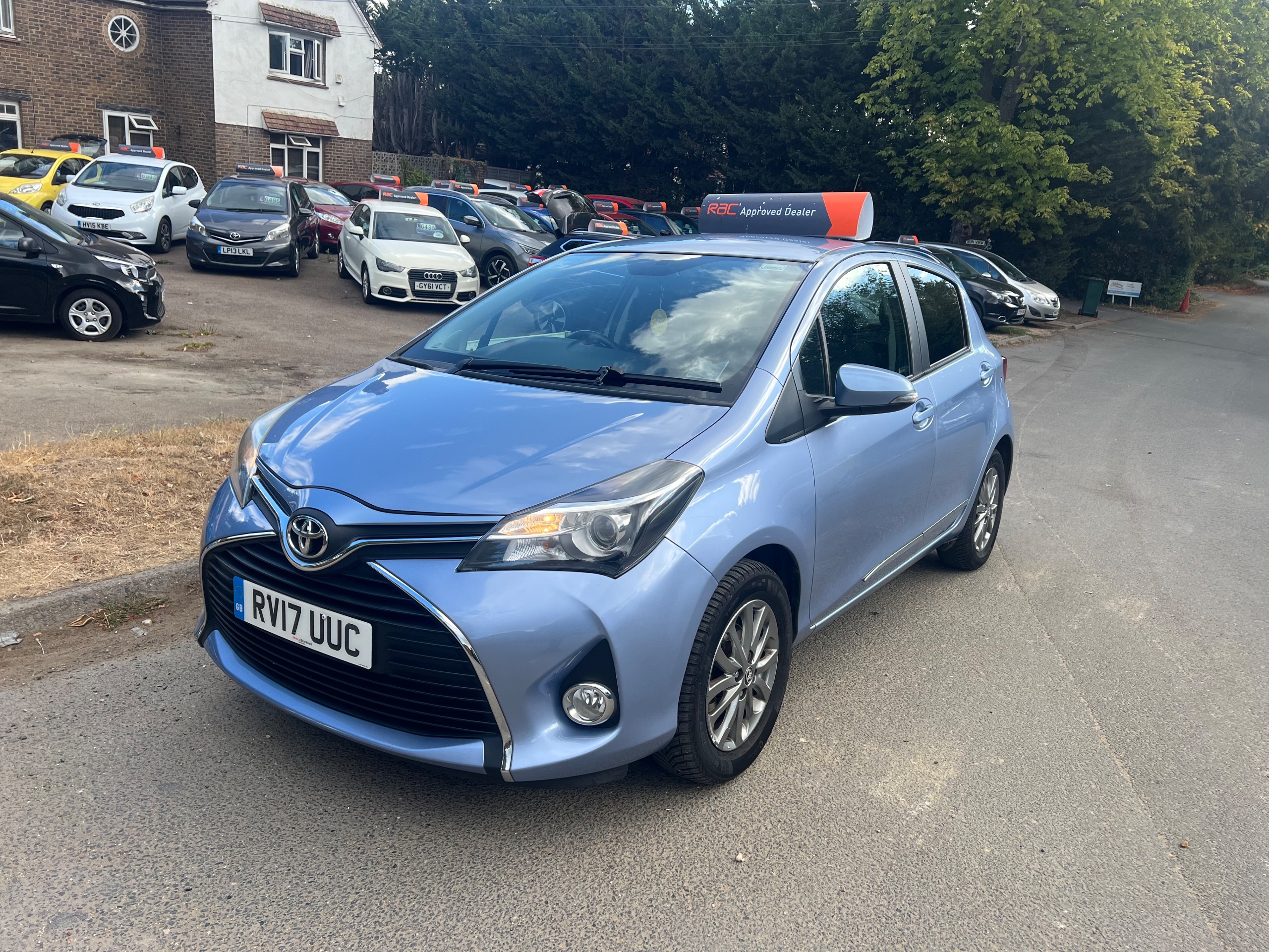 Used Toyota Yaris for sale